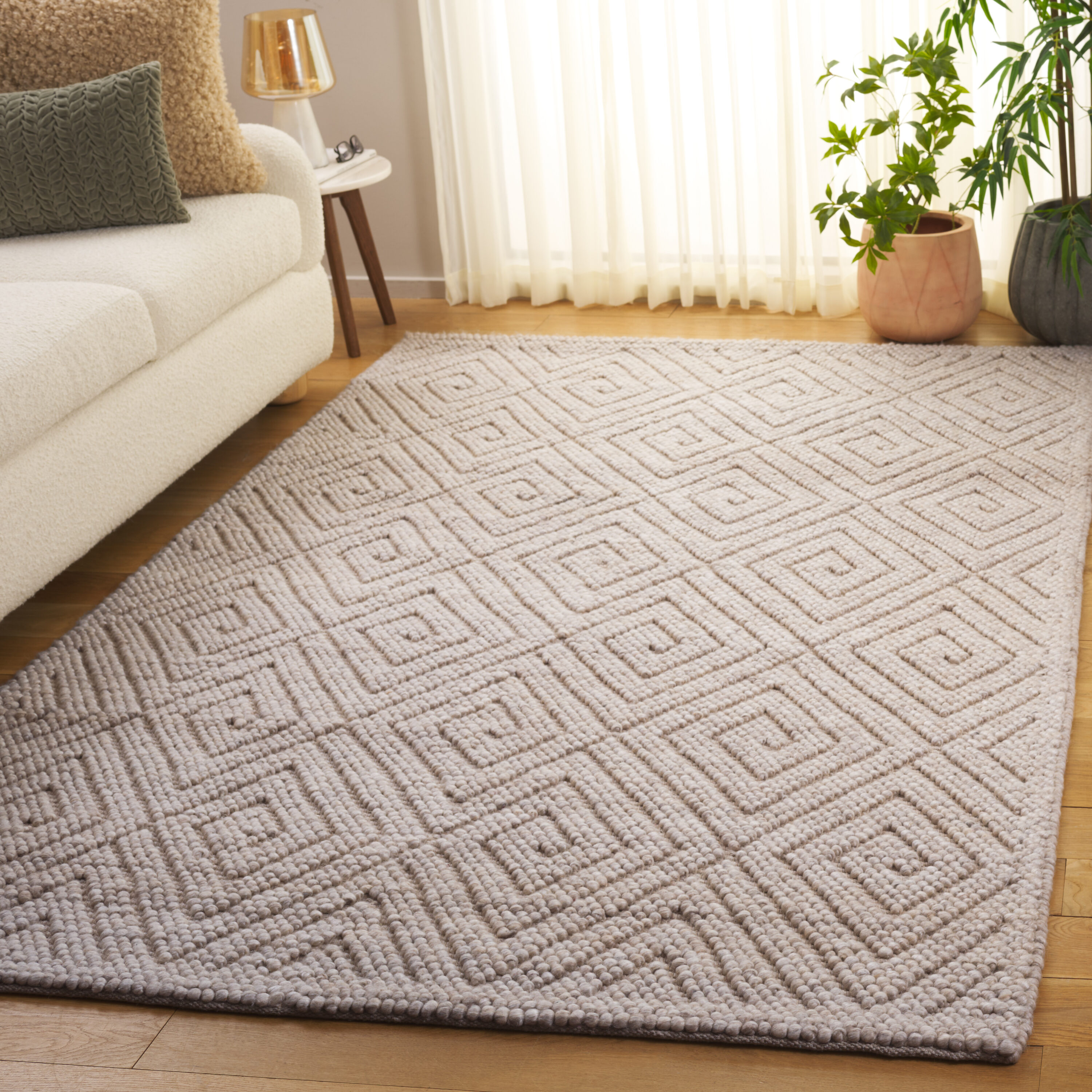  Natura 127 Beige Contemporary 4ft x 6ft Small Rectangle Rug