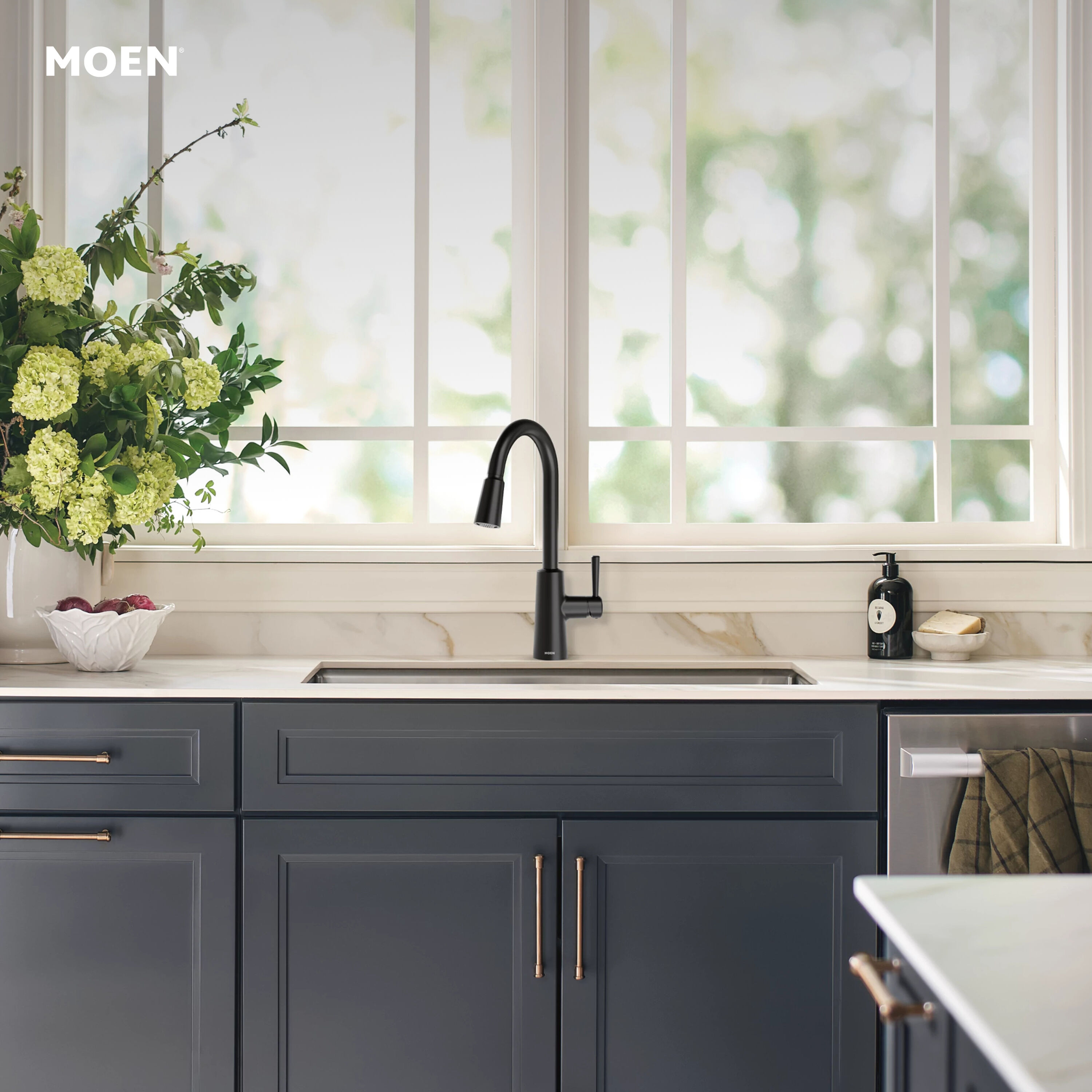 Moen 7402BL Kitchen-Faucets - View #3