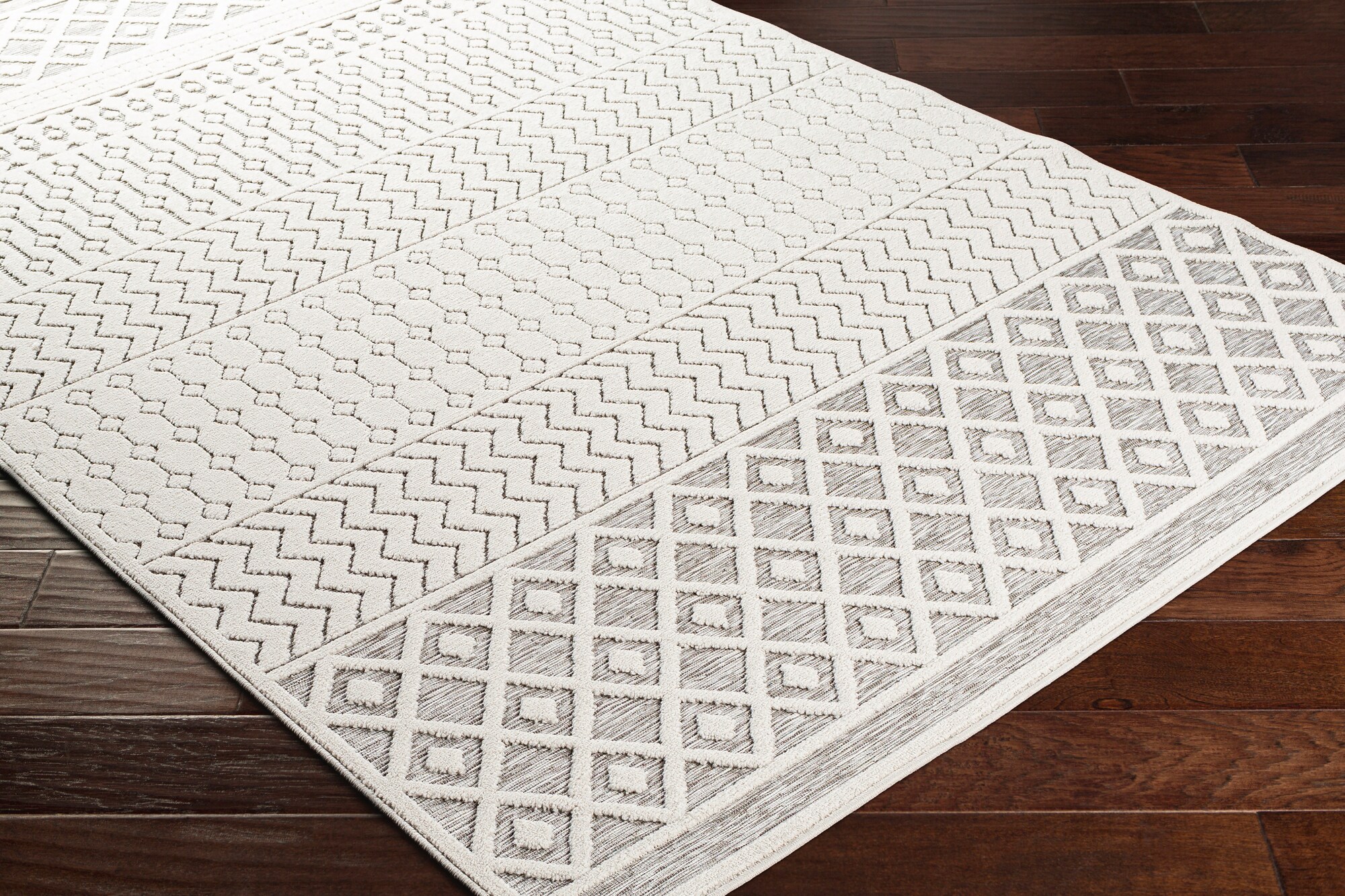 Surya GWC2318-679 rugs - View #3