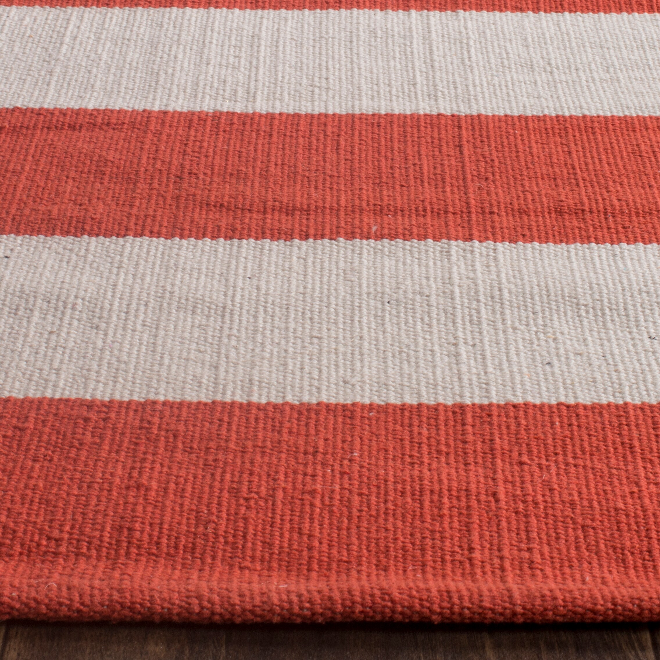 Safavieh MTK712L-27 rugs - View #4