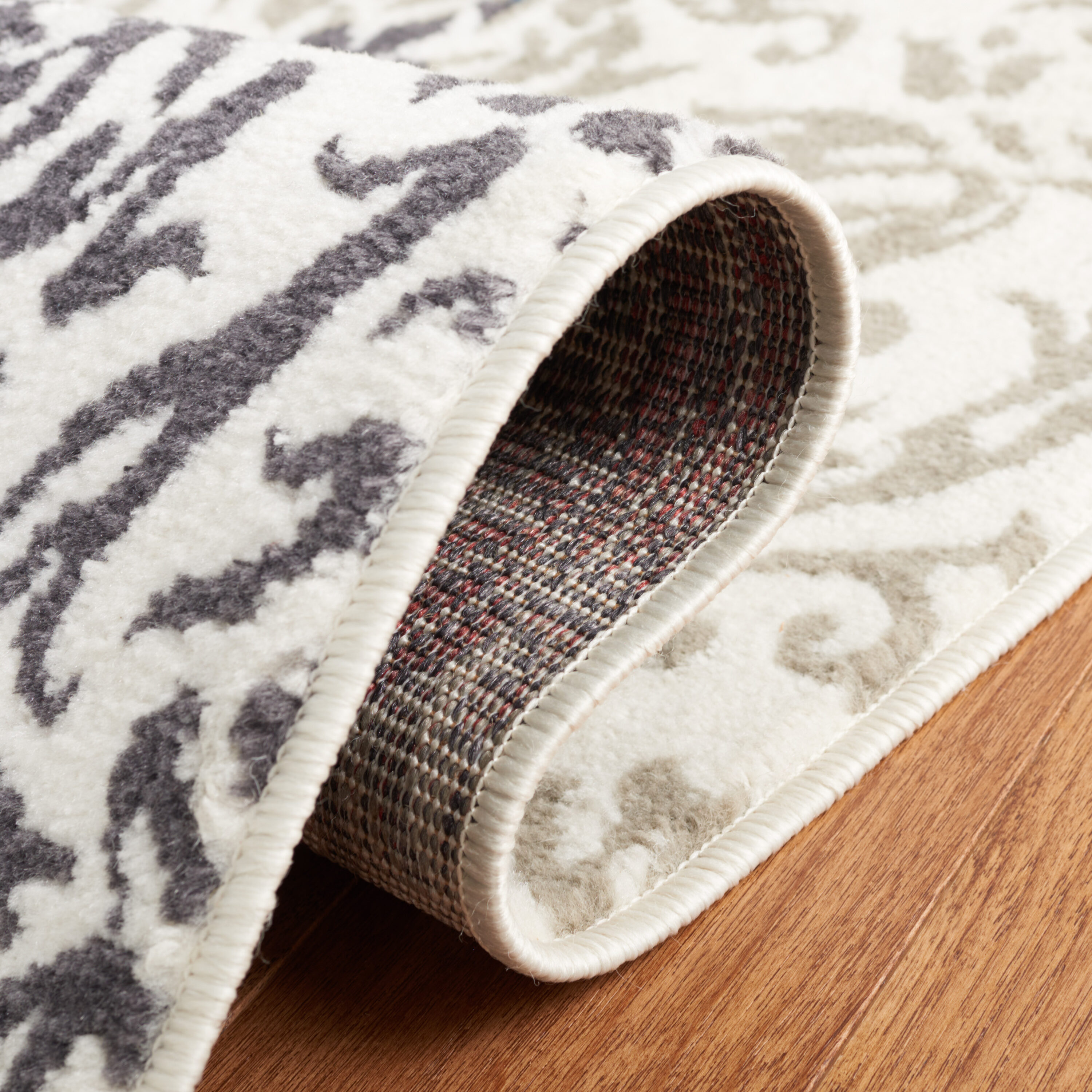 Safavieh PYR210A-5 rugs - View #5