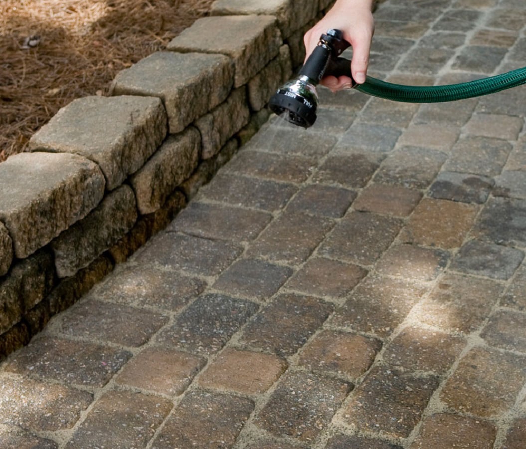 Polymeric Sand vs. Regular Sand: Understanding the Difference — North  Valley Stone Supply LLC
