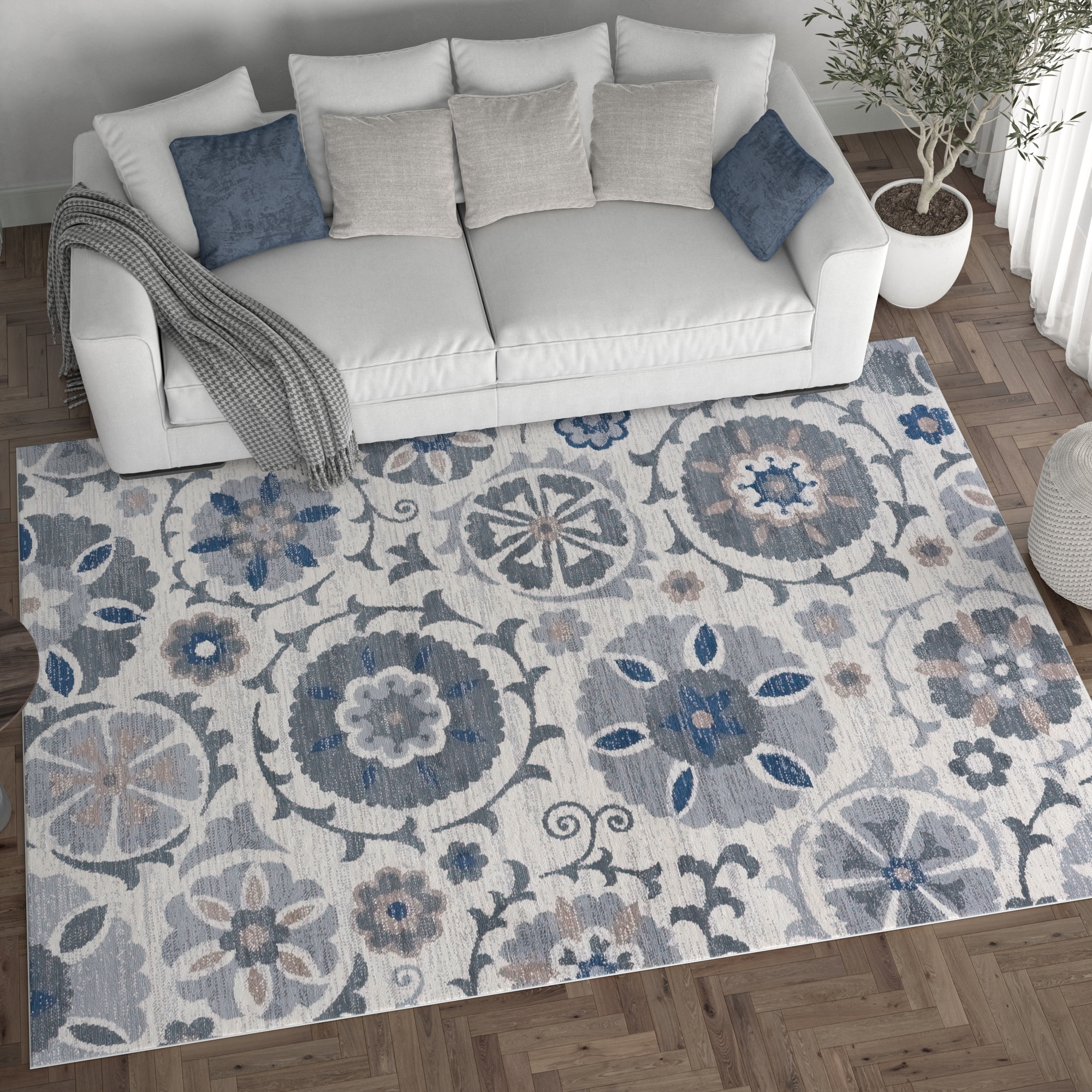 Cream Floral Rectangular Stain-Resistant Area Rug 2' x 3'