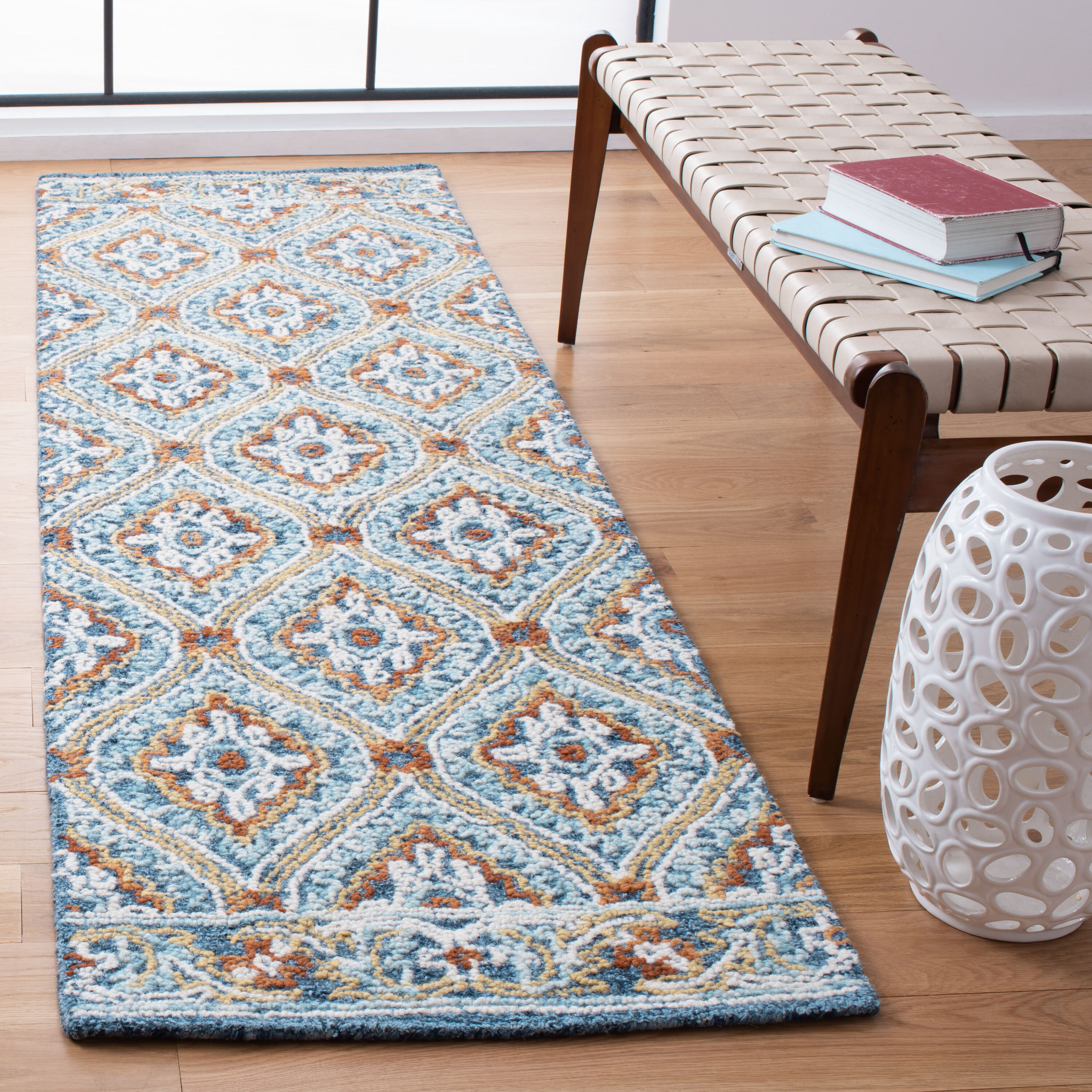  Blossom 605 Navy/Yellow Traditional 2ft-3in x 10ft Runner Rug