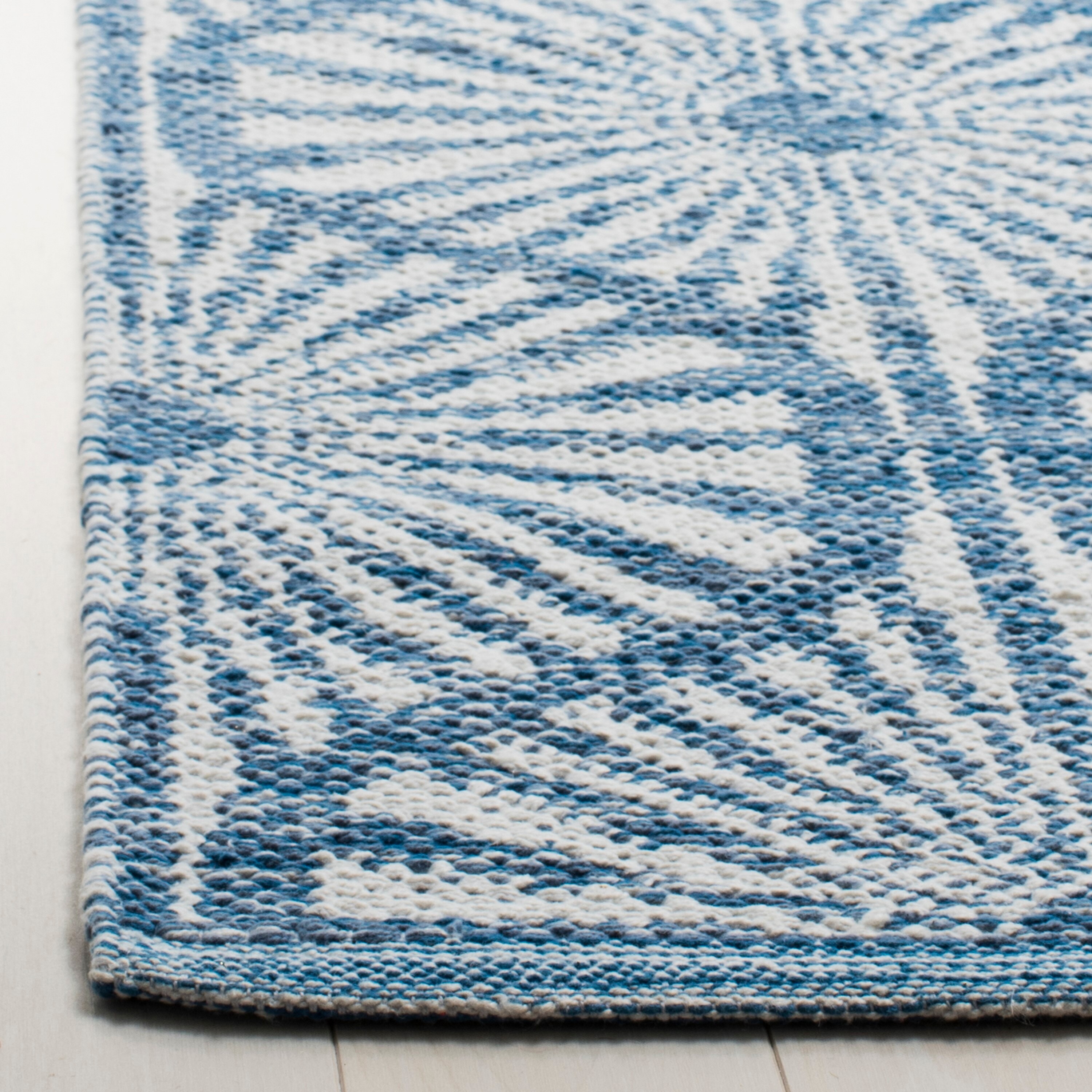 Safavieh MTK606B-5 rugs - View #3