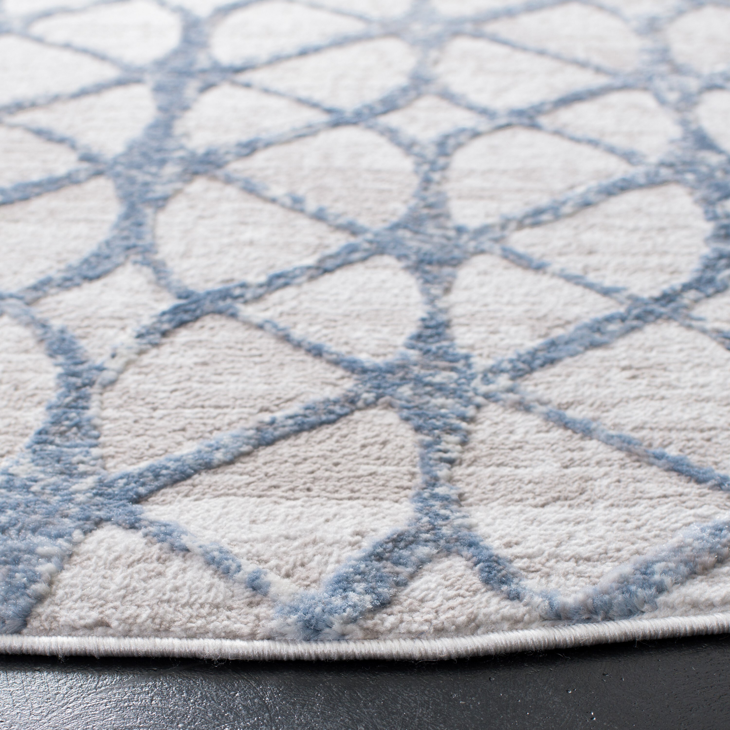 Safavieh ALA792F-9R rugs - View #3