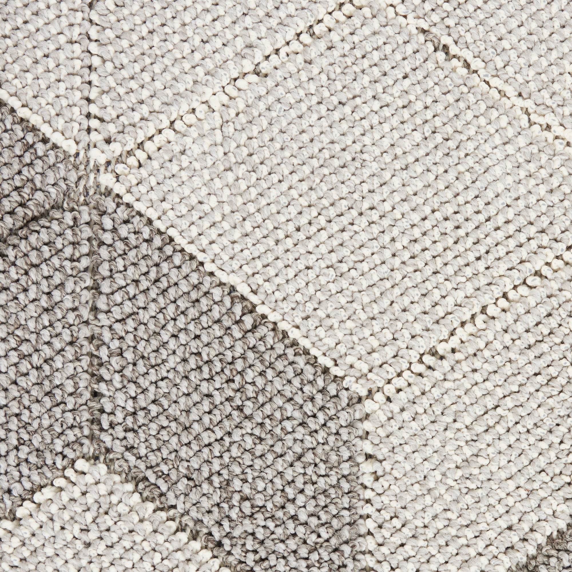 Gray Geometric Braided 4' x 6' Synthetic Rectangular Rug