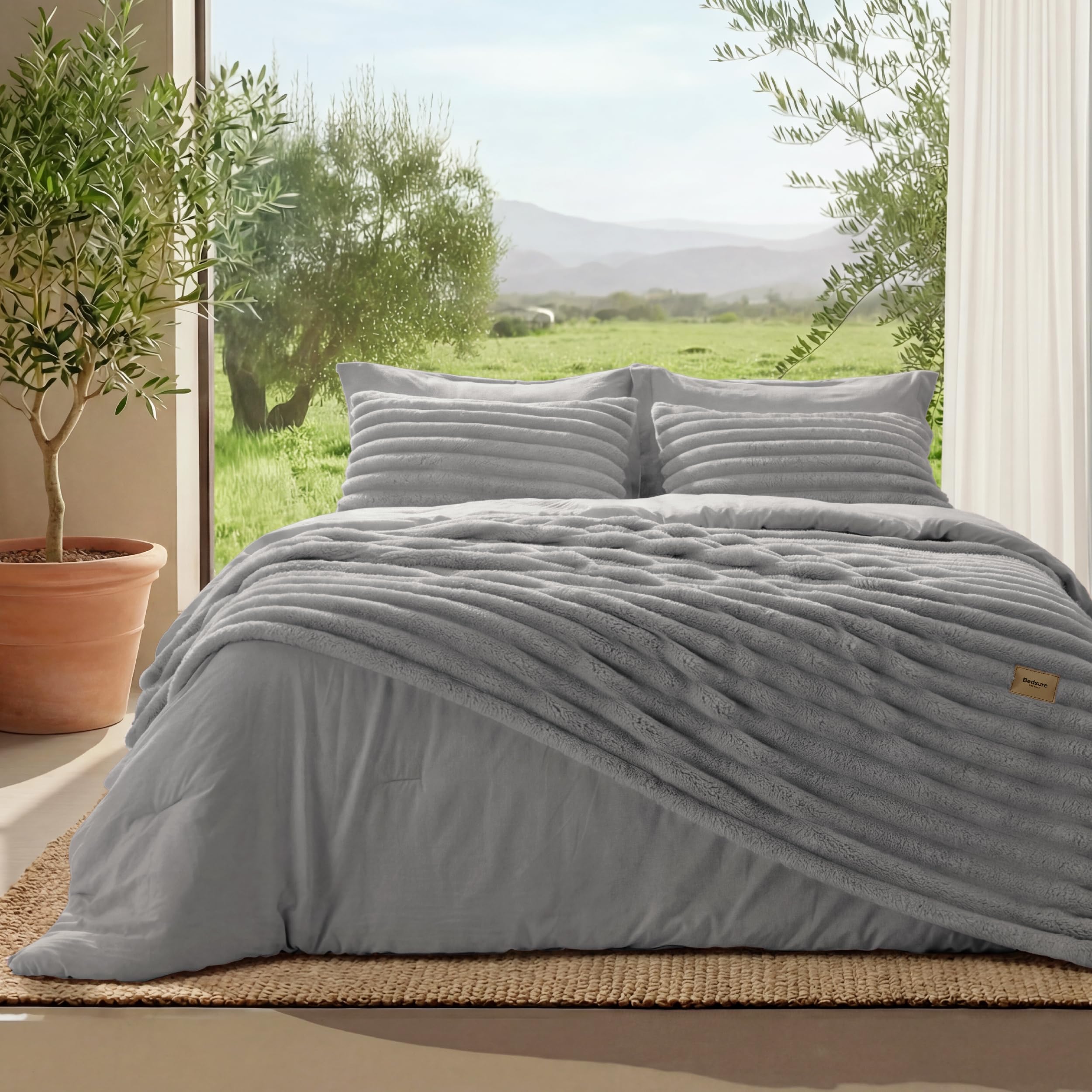 Bedsure 68x88 Twin 6-Piece Grey 2 in 1 Comforter With Blanket Set