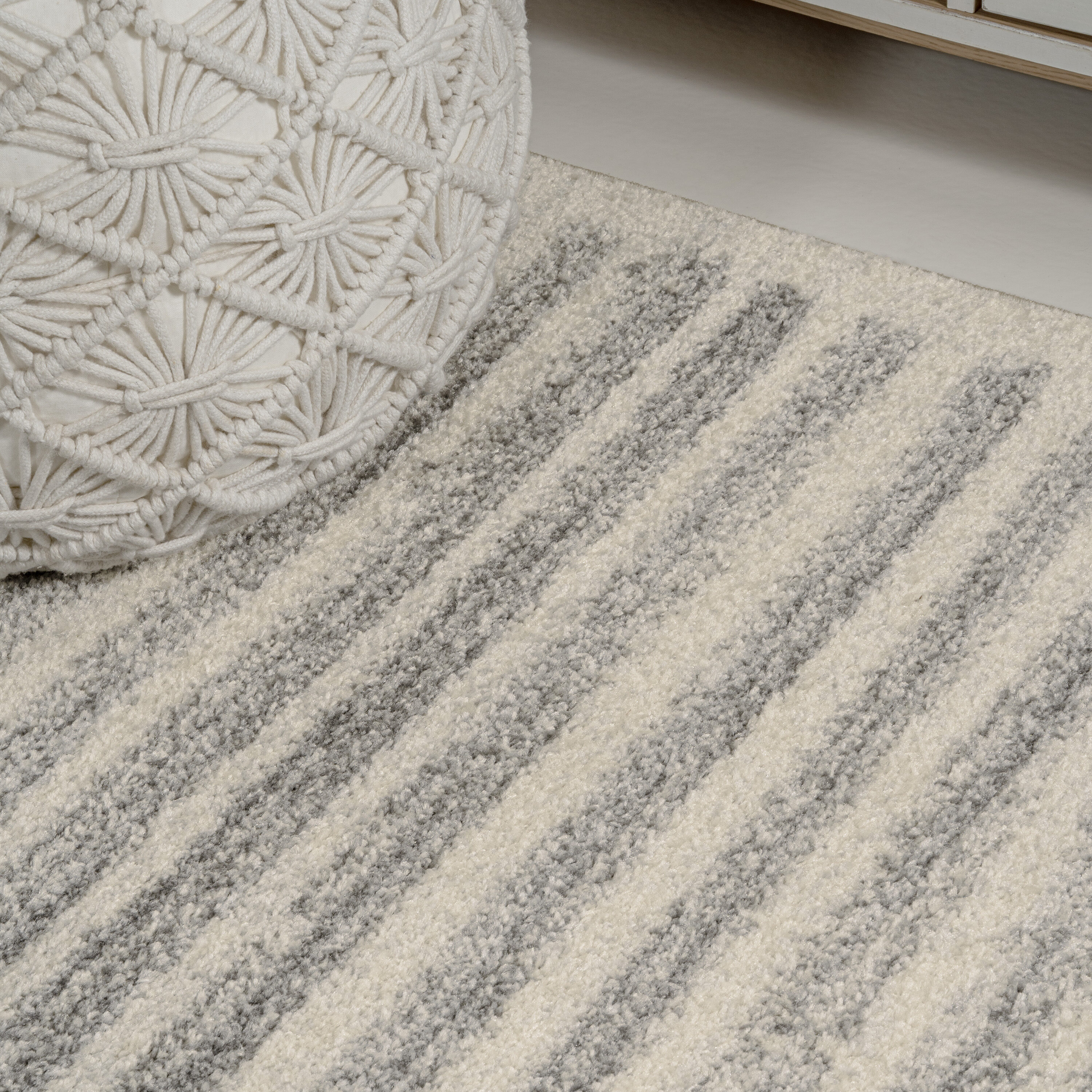 JONATHAN  Y MOH207C-4 rugs - View #8