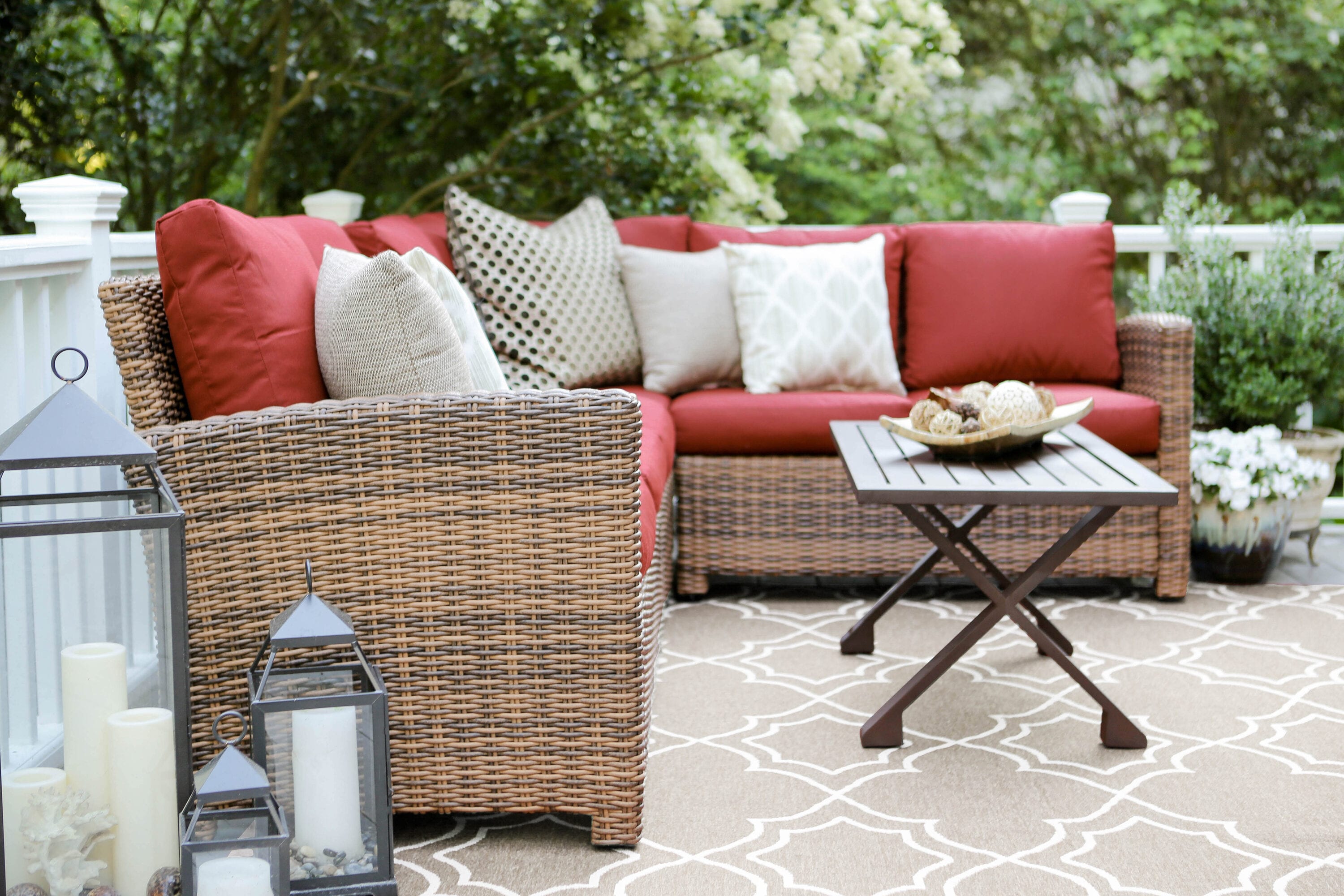 Leisure Made 882914-RED Patio-Sofas-Daybeds - View #2