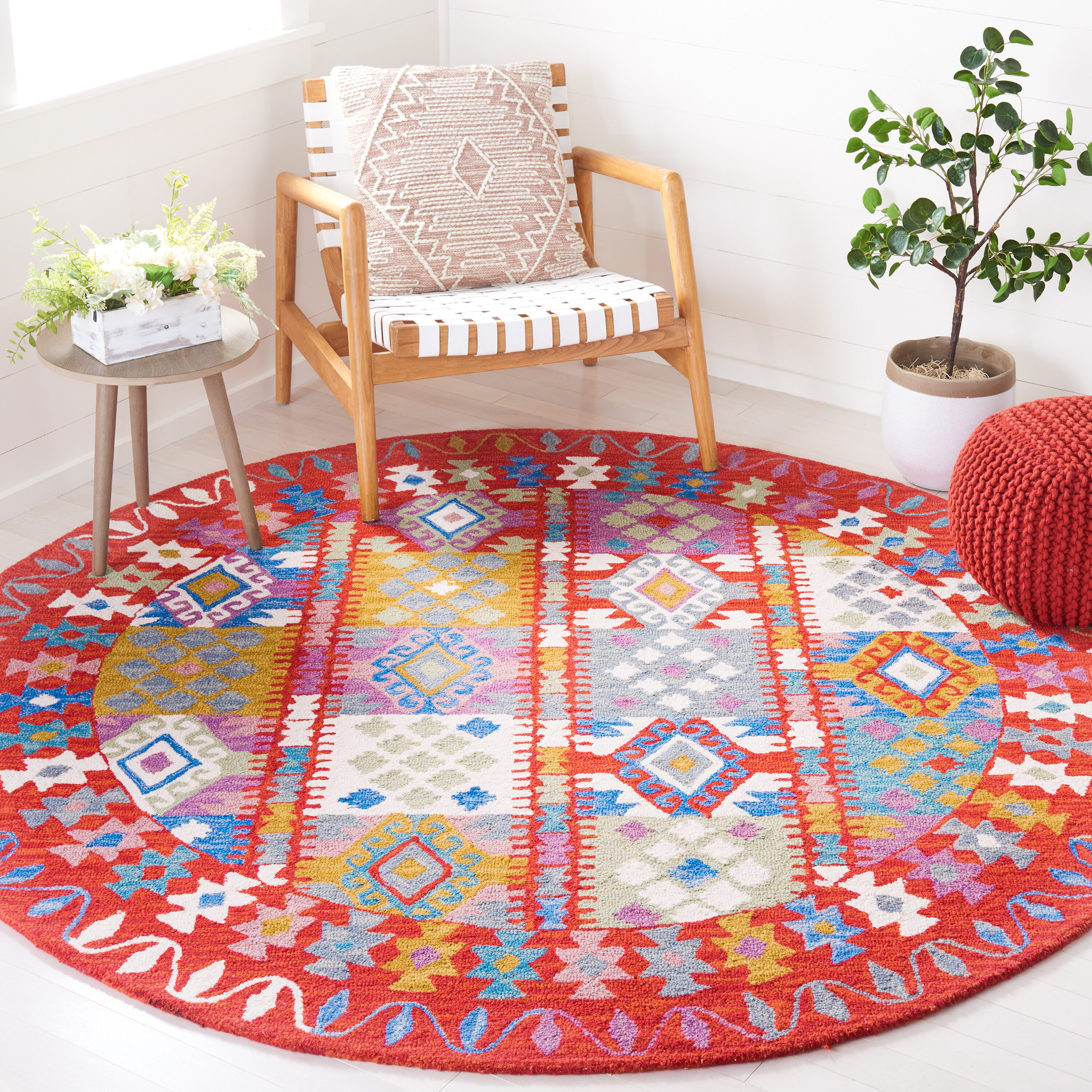 Safavieh - Aspen 409 Red/Ivory Bohemian 7ft x 7ft Round Rug
