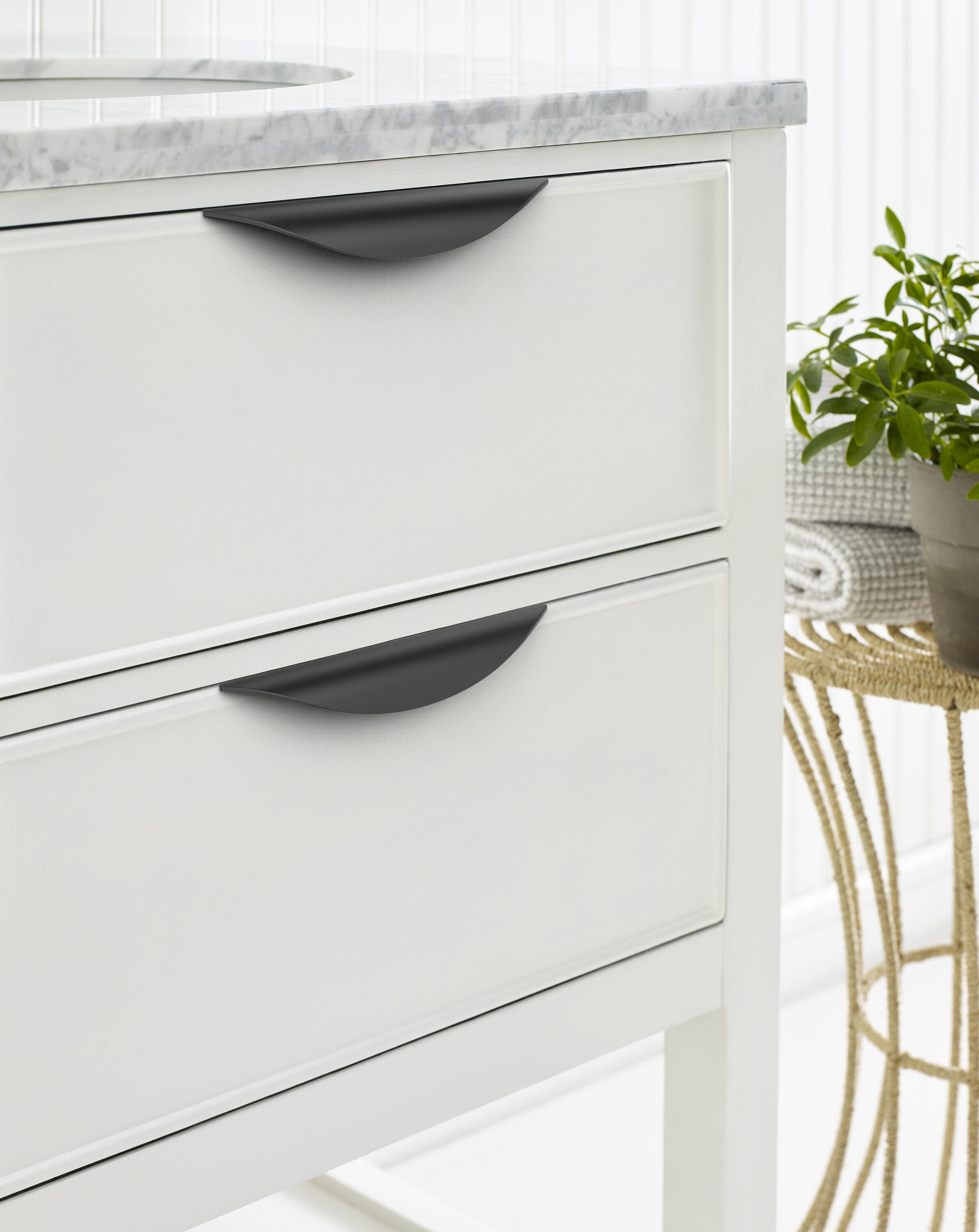 Amerock 10VMP37211MB Cabinet-Pulls - View #2