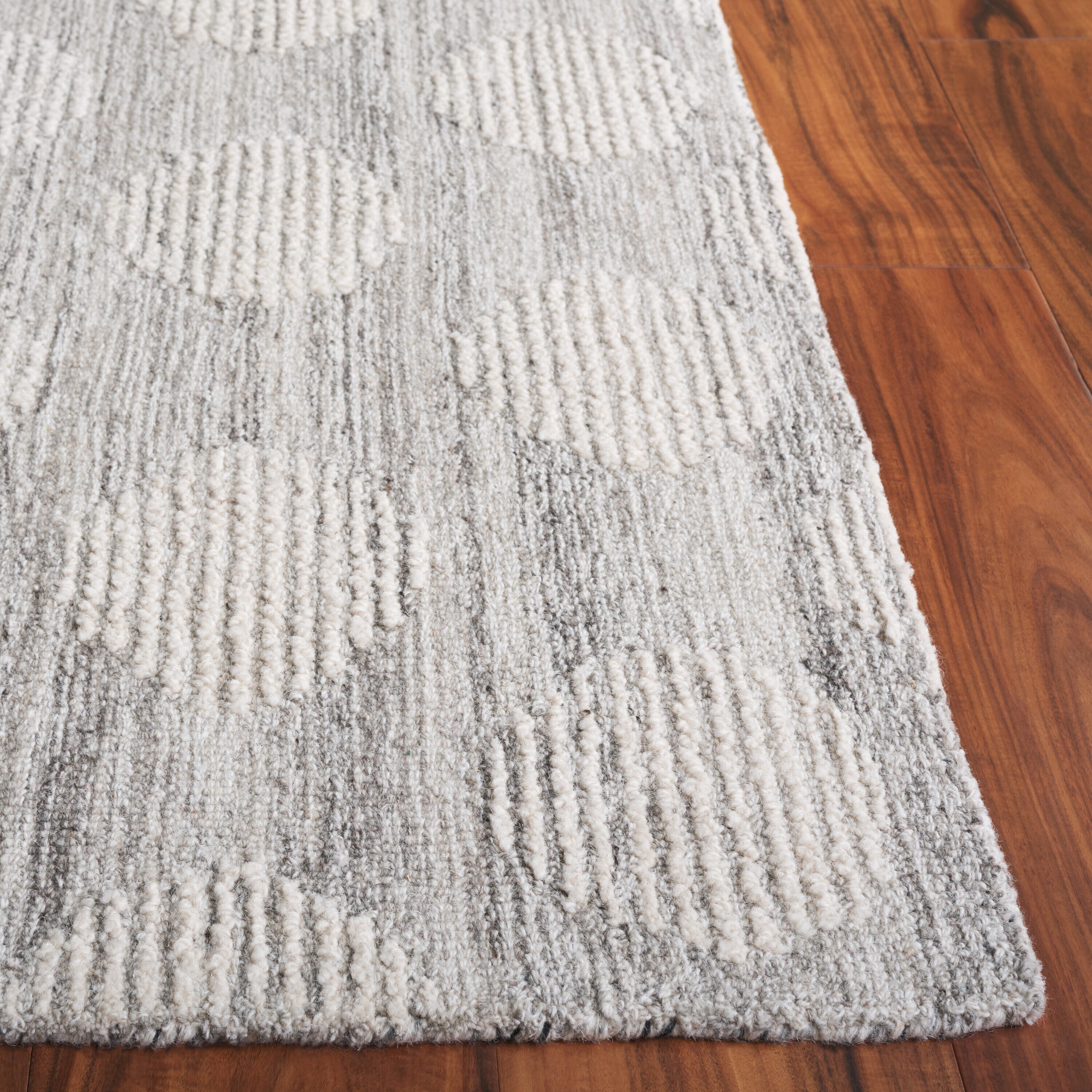 Safavieh MET895F-4 rugs - View #3