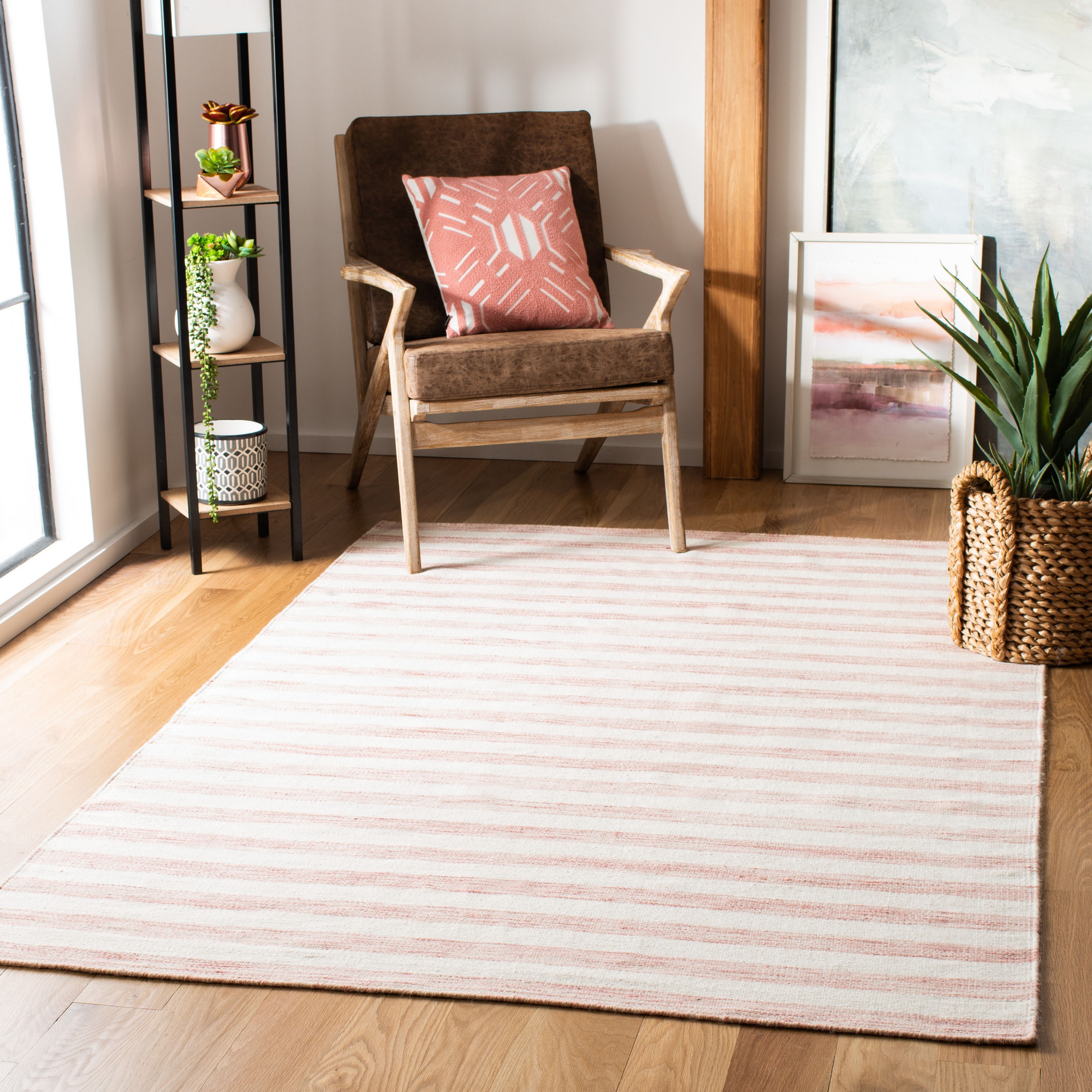 Safavieh DHU575D-4 Dhurries Piaze 4 x 6 (ft) Wool Rust/Ivory Rectangular Indoor Stripe Farmhouse/Cottage Area rug