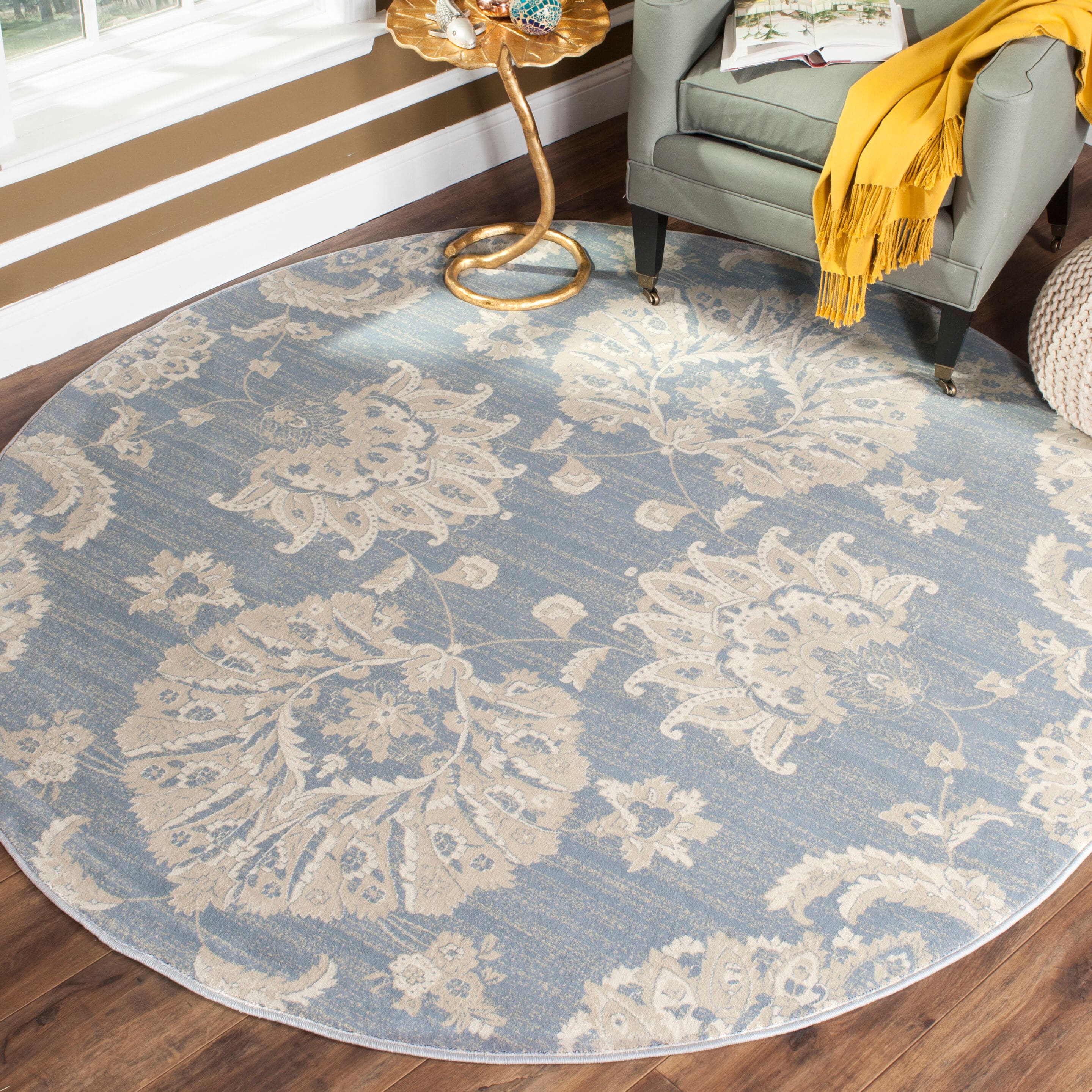 Safavieh VTG578L-7R Vintage Linz 7 x 7 (ft) Loomed Polypropylene Light Blue/Ivory Round Indoor Distressed/Overdyed Vintage Area rug