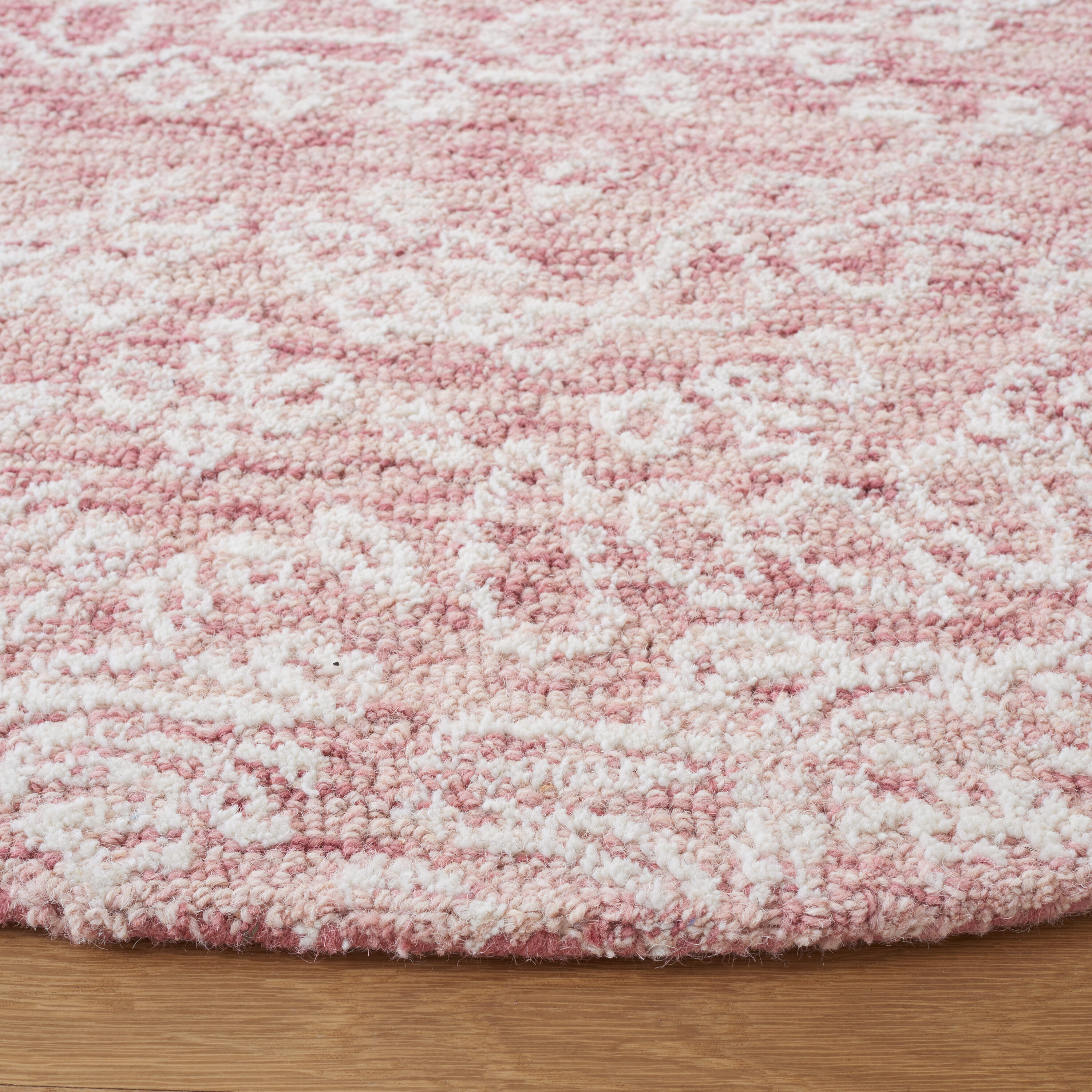 Safavieh MET993U-6R rugs - View #3