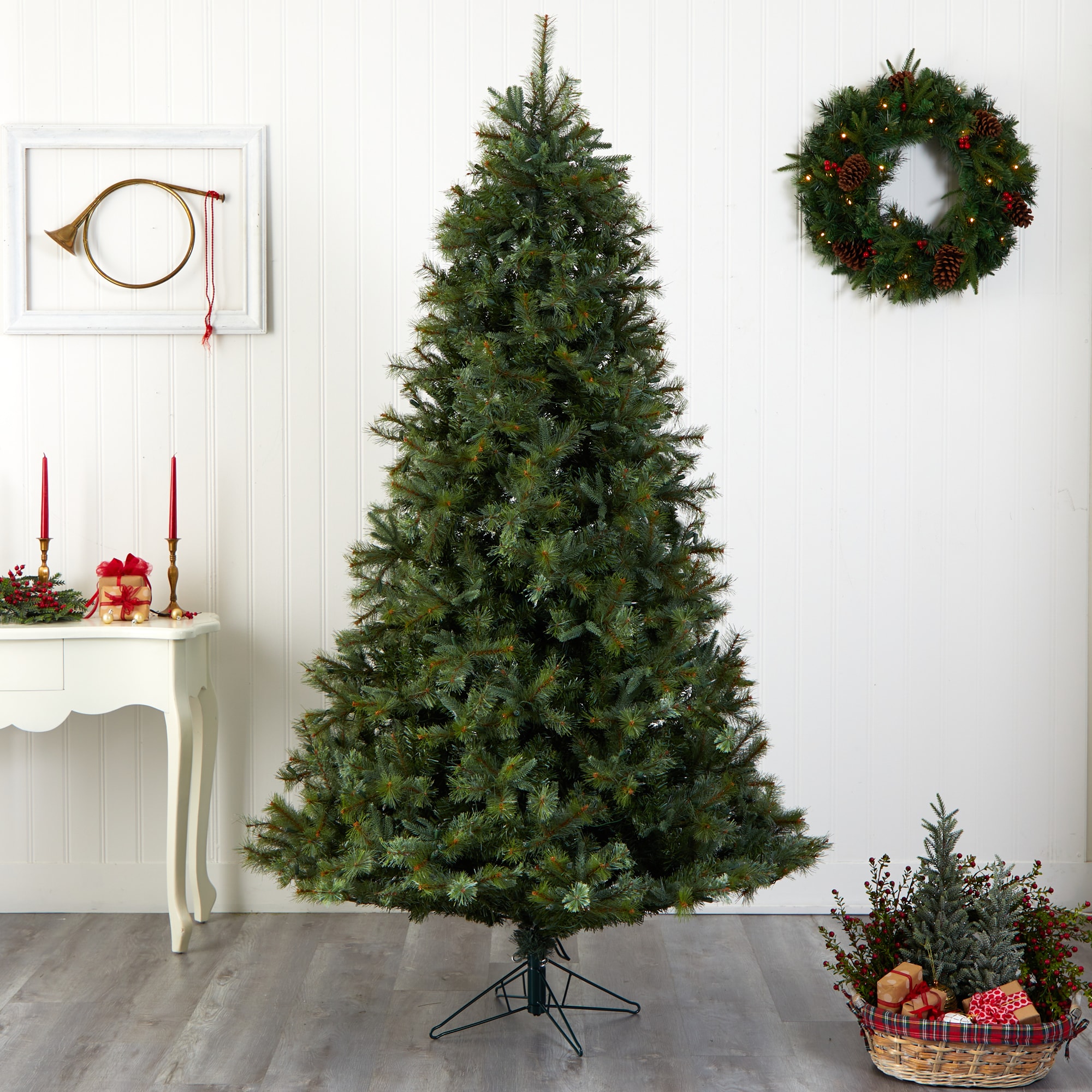 7.5' Green Pine Artificial Christmas Tree with Clear Lights