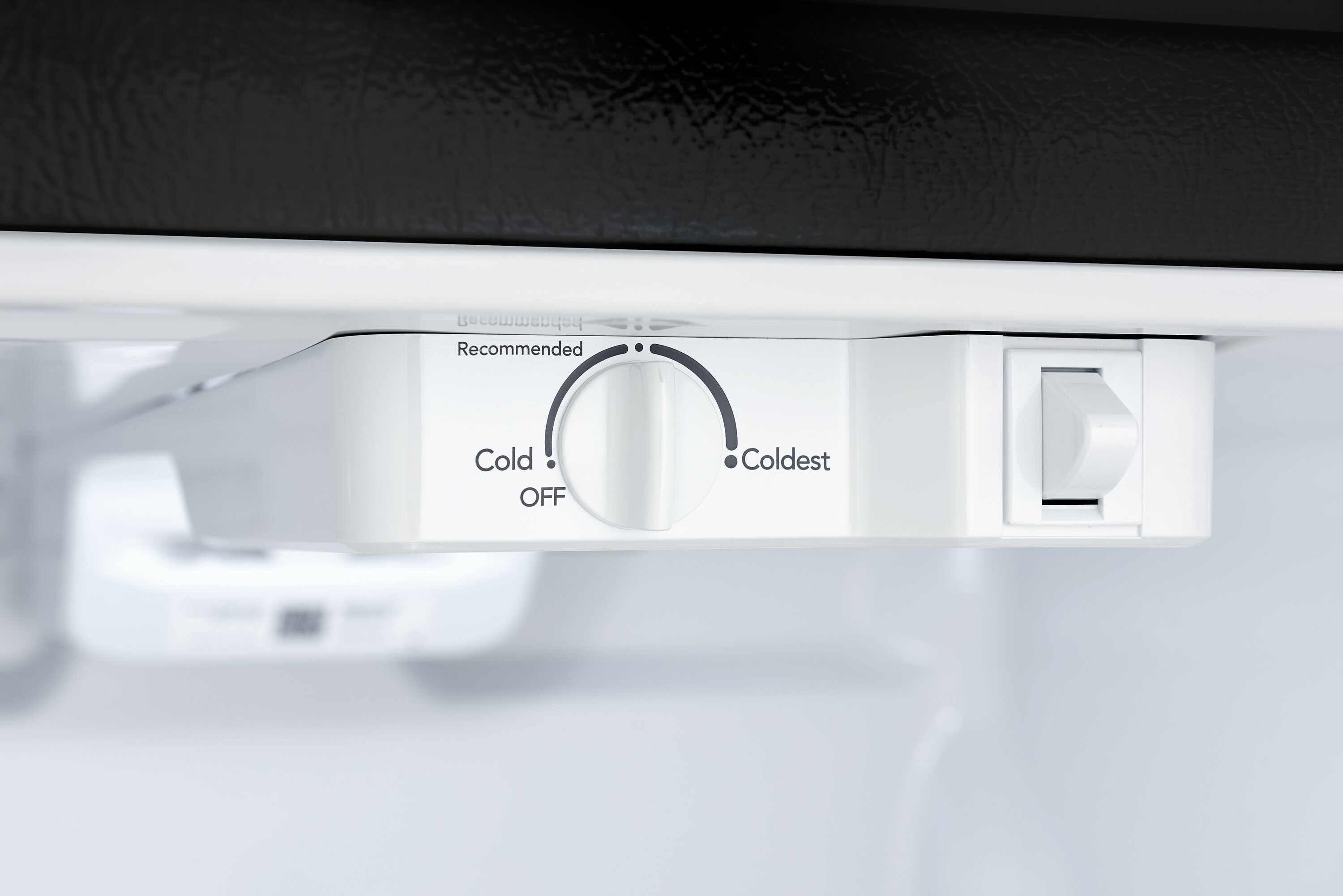 Frigidaire FFHT2022AB Top-Freezer-Refrigerators - View #6