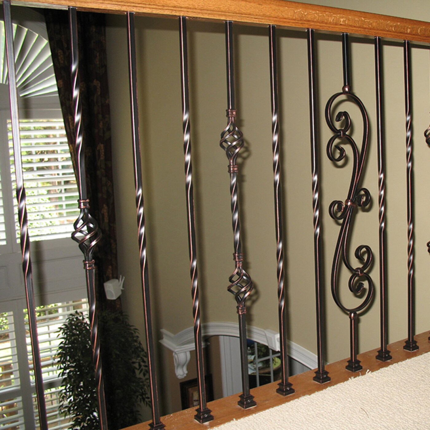 WM Coffman 801002 Interior-Stairpart-Balusters - View #2