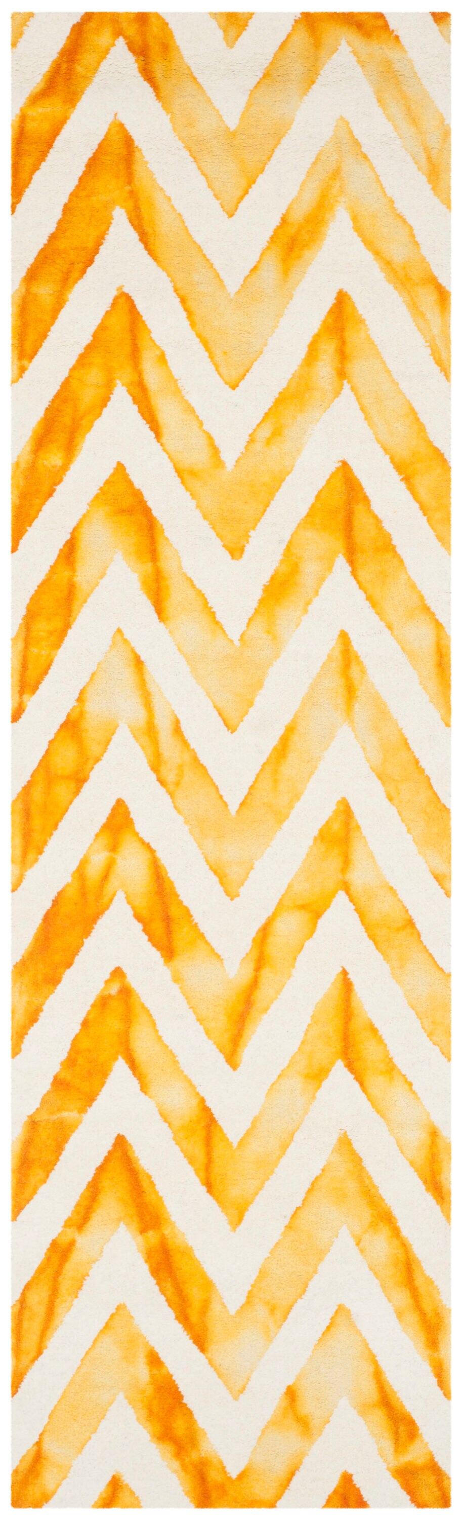 Elegant Ivory and Gold Hand-tufted Wool Runner Rug, 2'3" x 8'