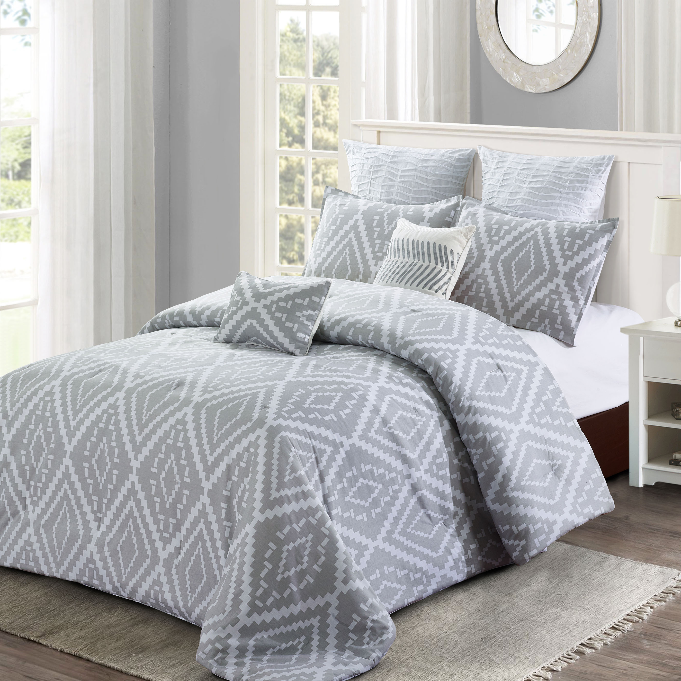 Style Quarters 7-Piece Gray King Comforter Set in the Bedding Sets ...