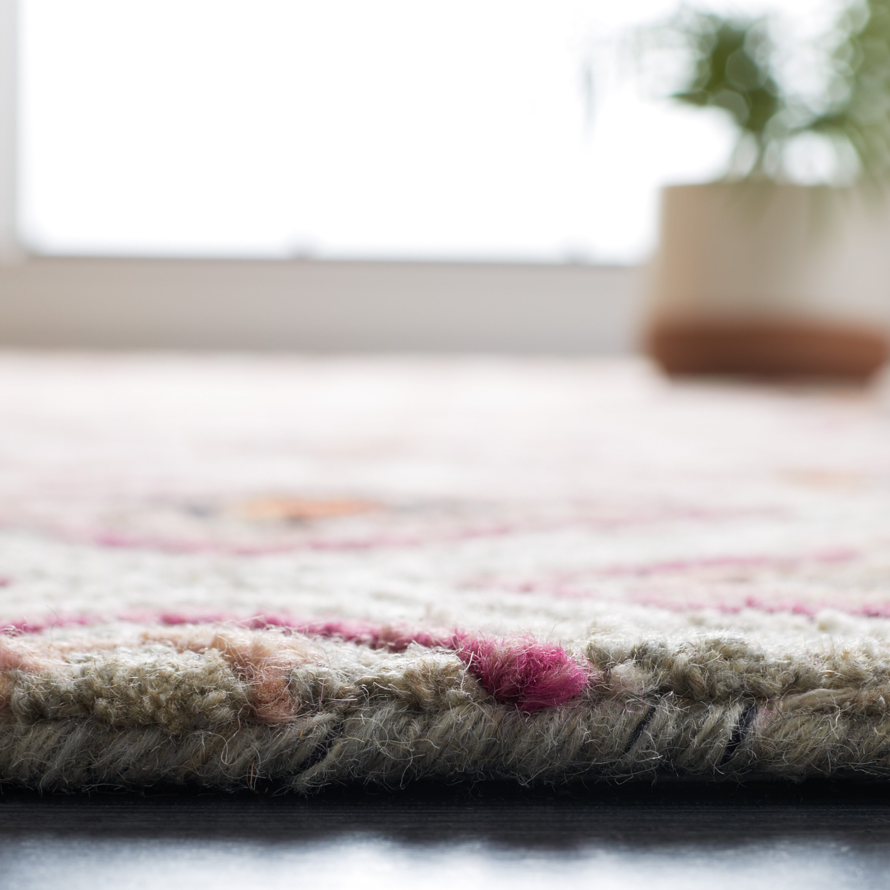Safavieh TRC512J-28 rugs - View #4
