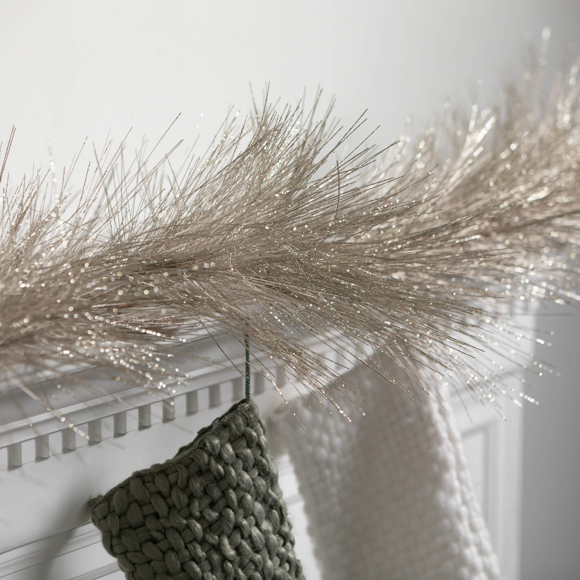 Sullivans GD1552 CHA Artificial-Christmas-Garland - View #3