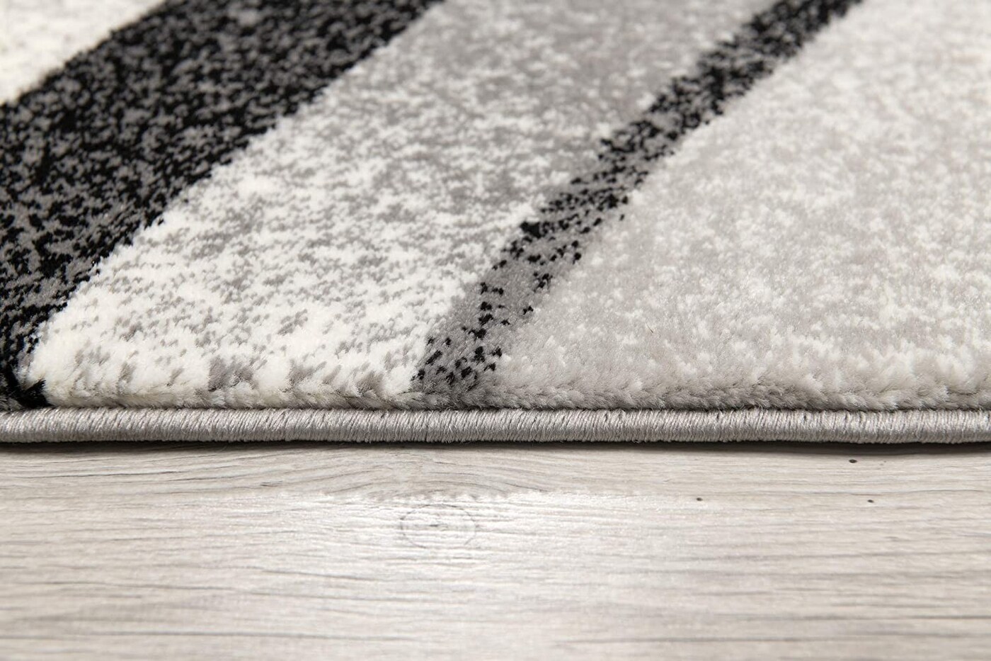 HomeRoots 4000394042 rugs - View #6