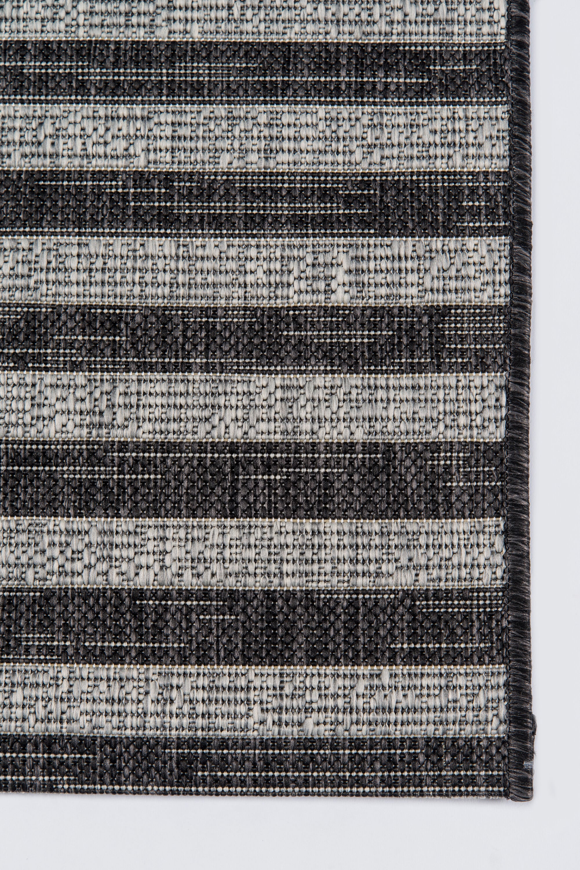 Momeni VILLAVI-07CHR93C6 rugs - View #3