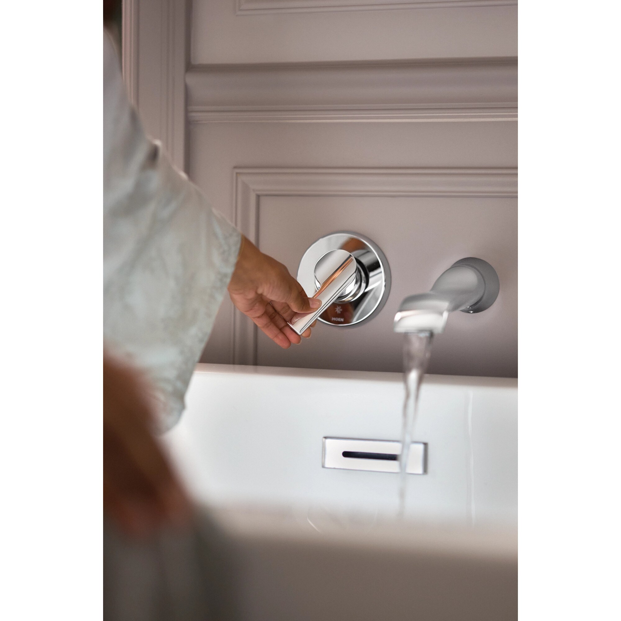 Moen WTS981 Roman-Tub-Faucets - View #7