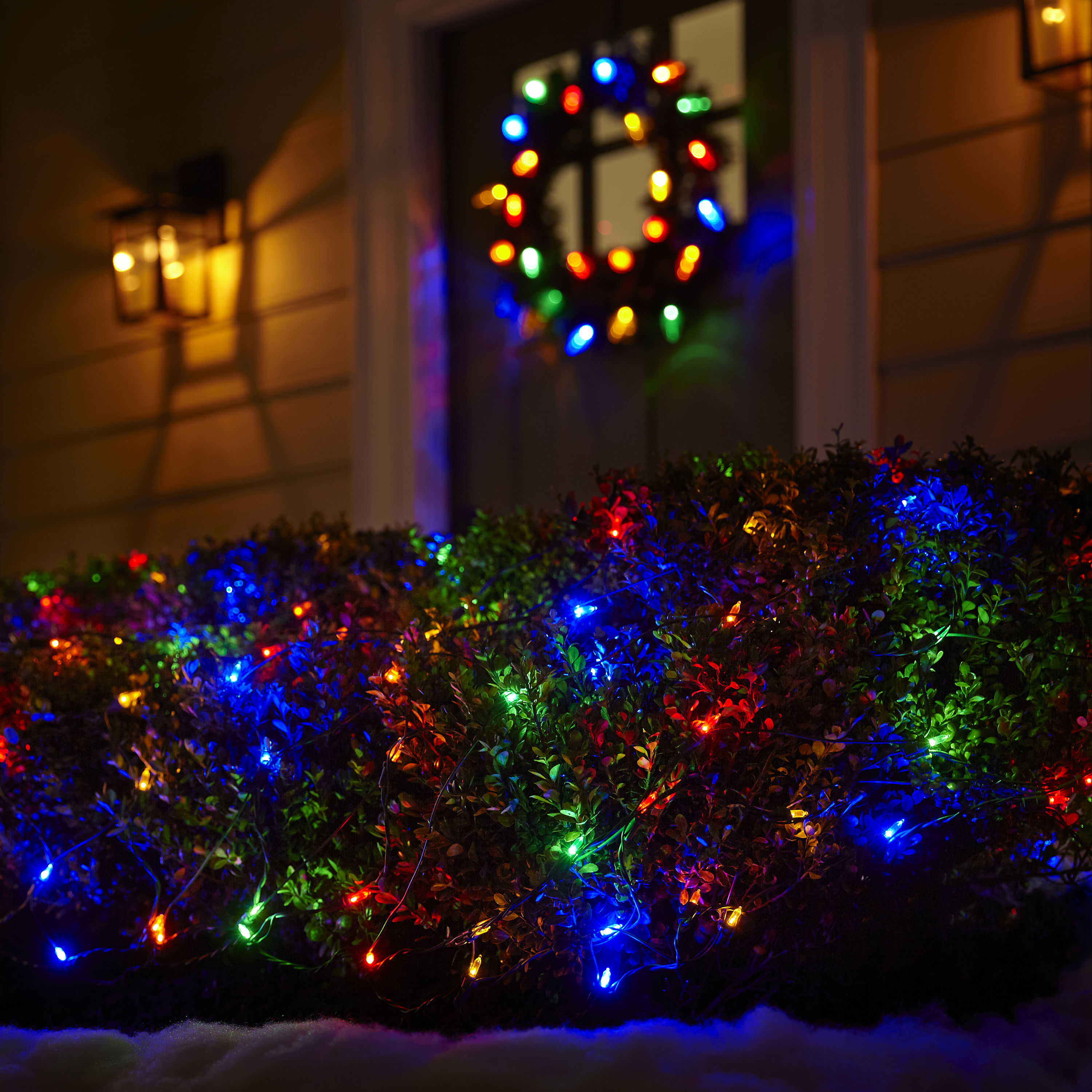 GE StayBright 300 6-ft x 8-ft Constant Multicolor Christmas Net Lights ...
