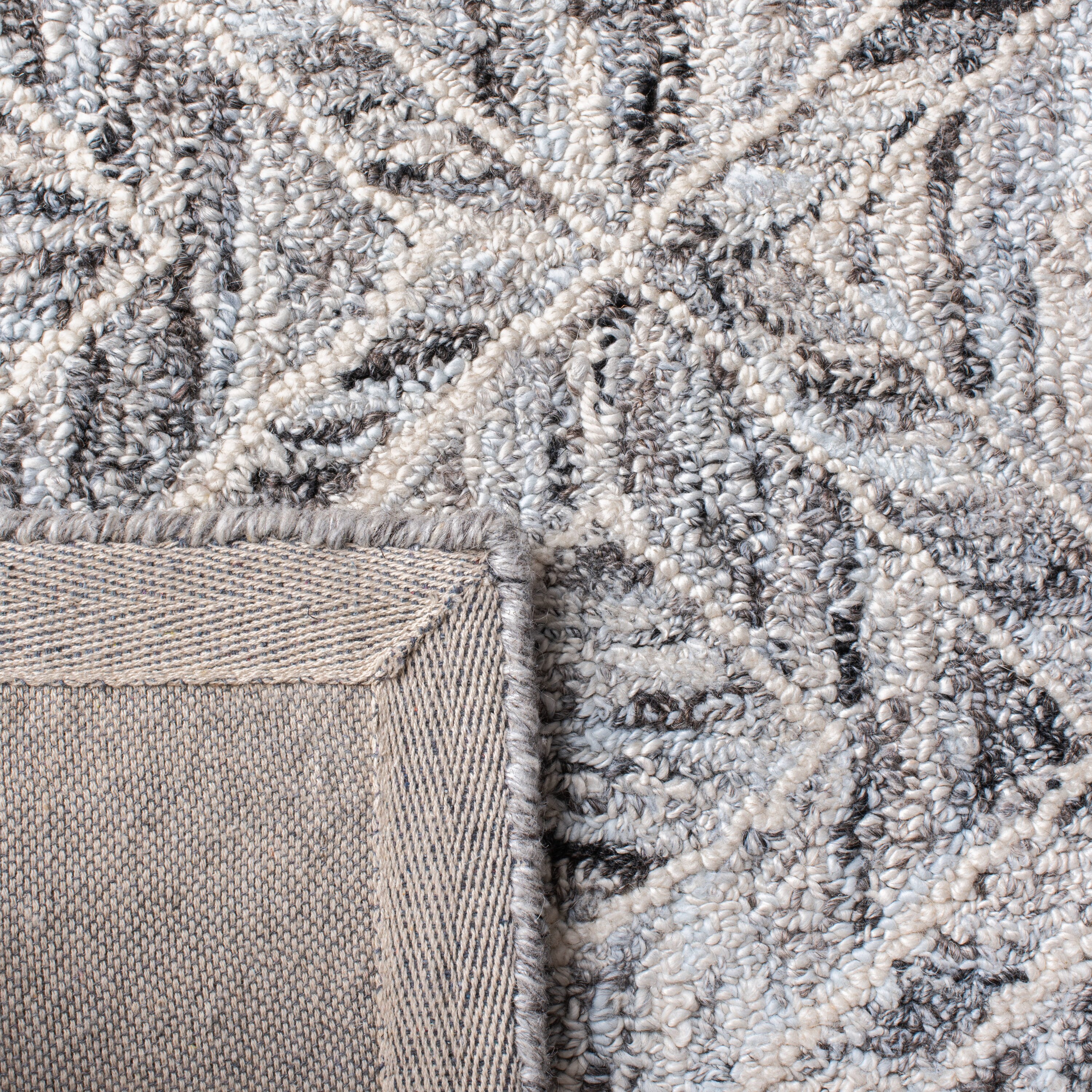 Gray Abstract Handmade Wool and Viscose 4' x 6' Rug