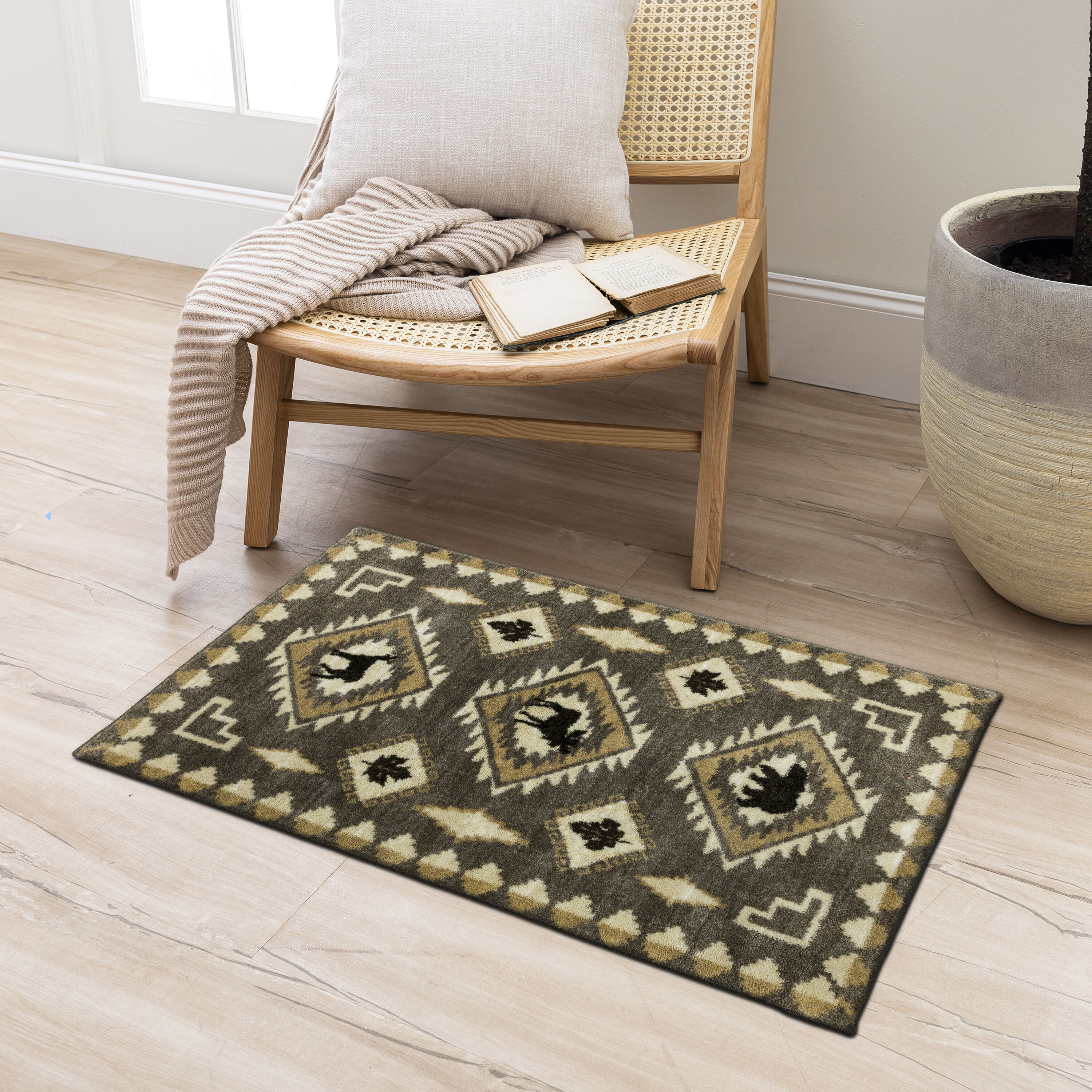 allen + roth 00086093785949 Hideaway 2 x 4 (ft) Tufted Nylon Gray Rectangular Indoor Solid Area rug