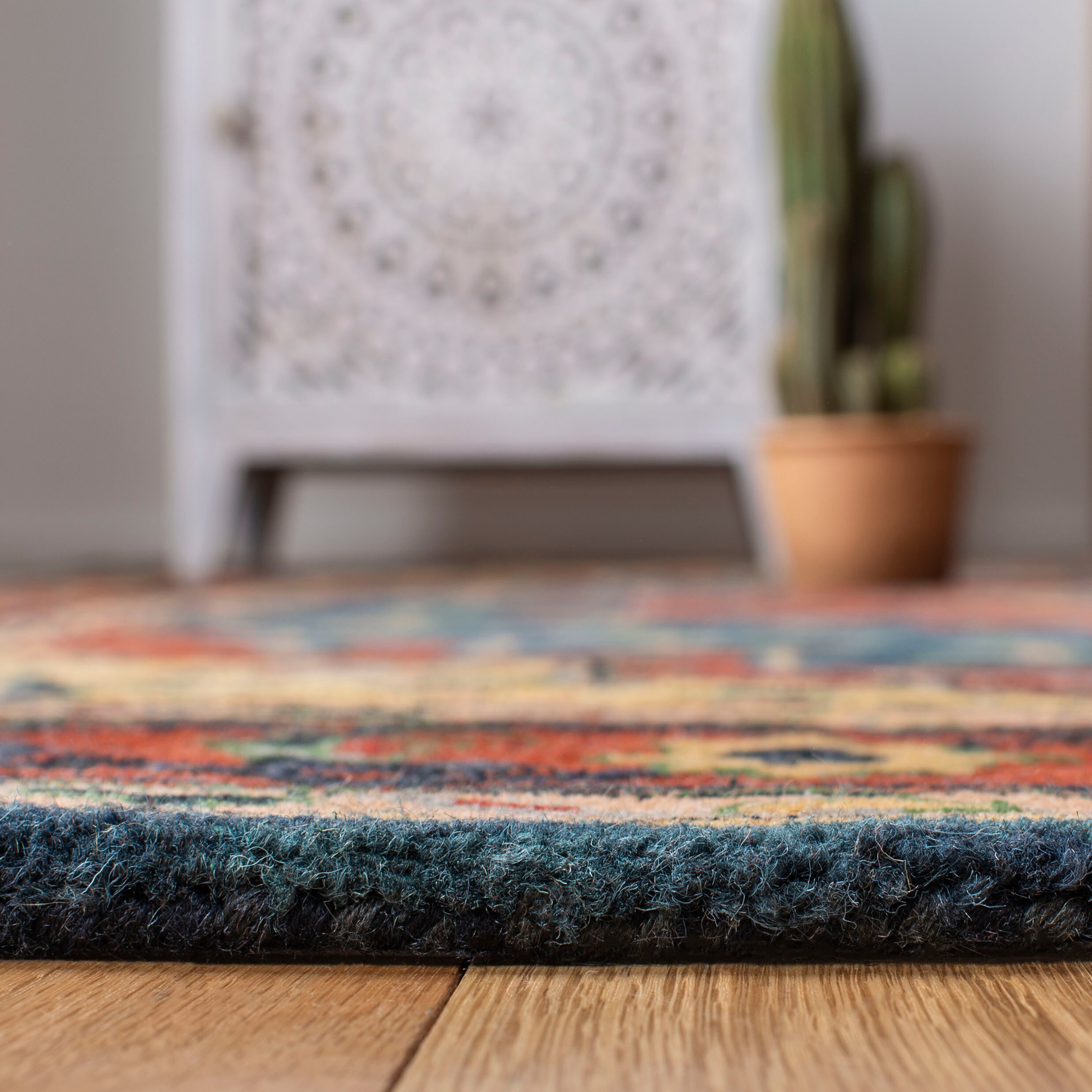 Safavieh HG923M-4 rugs - View #4