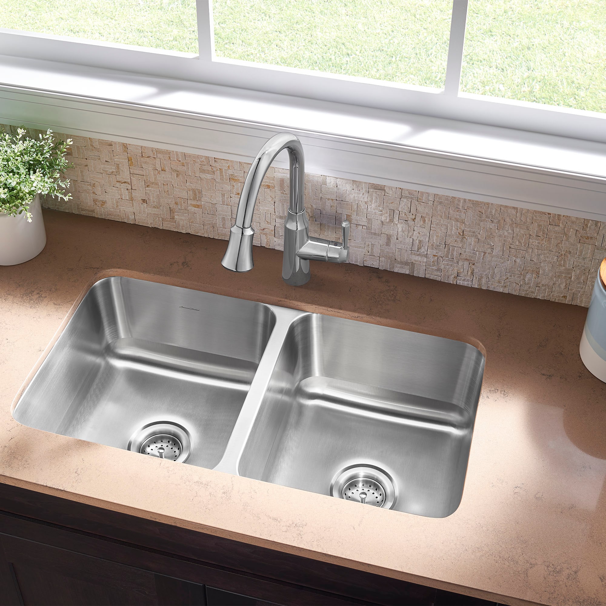 American Standard Danville Undermount 32 In X 18 In Stainless Steel Double Equal Bowl Kitchen Sink In The Kitchen Sinks Department At Lowes Com