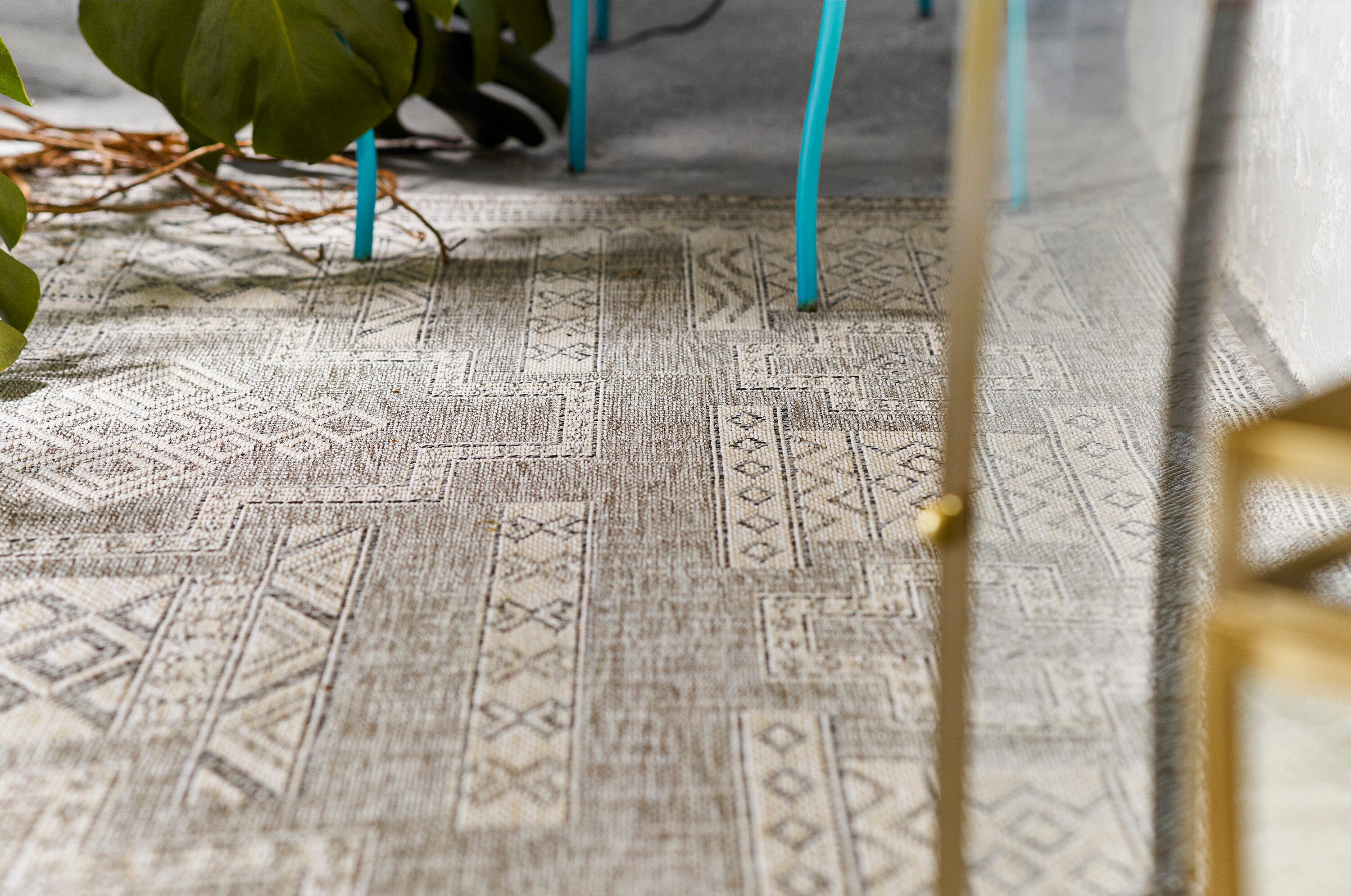 Momeni HAMPOHAM10GRY2030 2 x 3 (ft) Woven Polypropylene Grey Rectangular Indoor/Outdoor Area rug