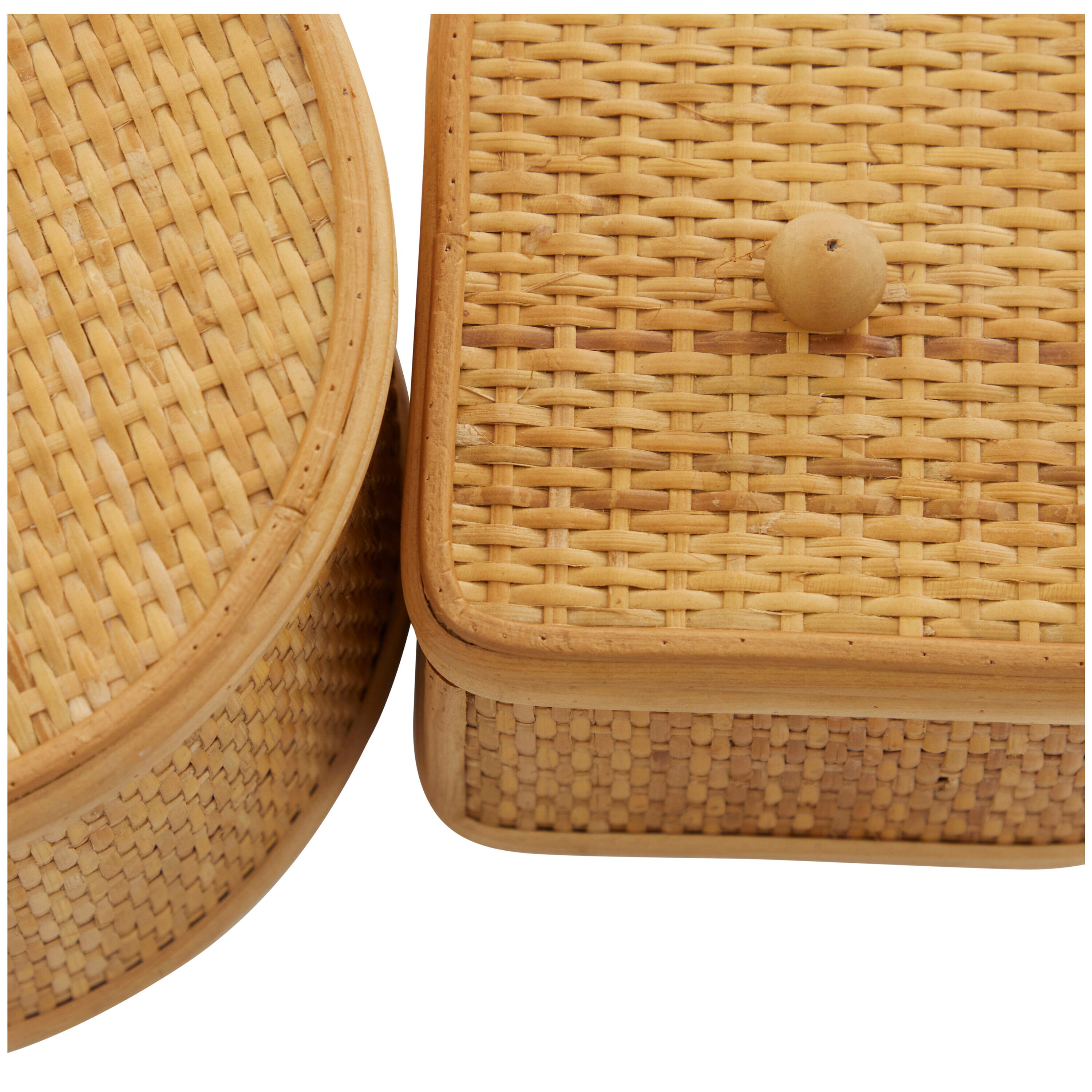 The Novogratz Brown Rattan Country Vase | 32584