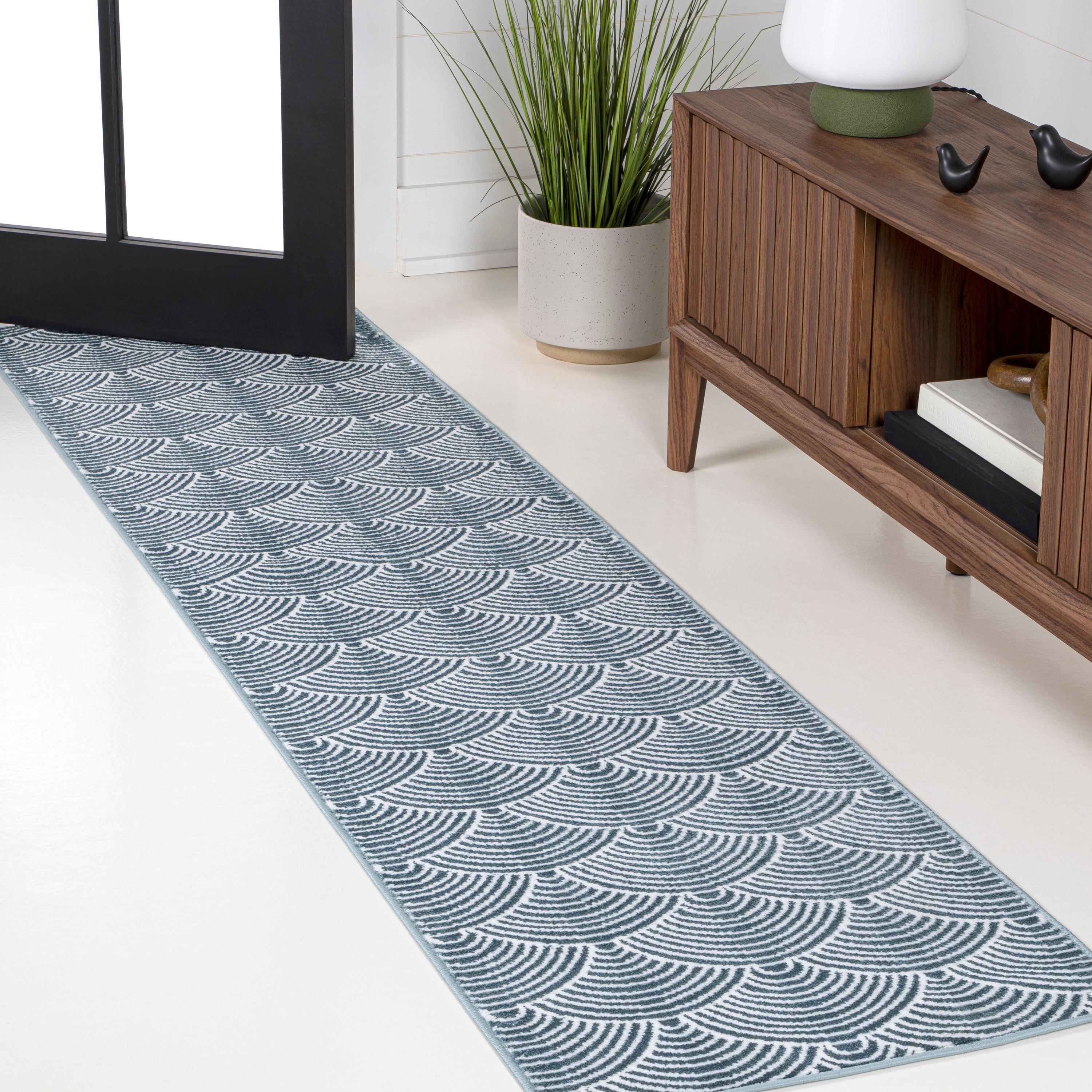JONATHAN  Y CAR100A-28 CARMEL Porter Art Deco Fan Pattern High-Low 2 x 8 (ft) Loomed Polyester Navy/Cream Rectangular Indoor Geometric Vintage Runner rug