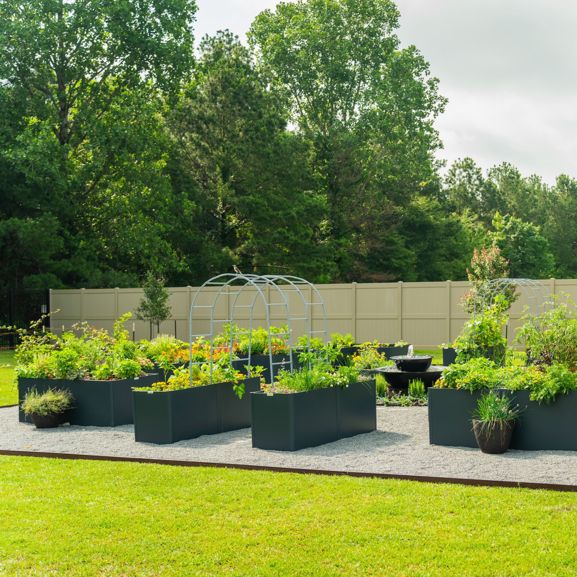 Vego Garden VBM4283BL Raised-Garden-Beds - View #7