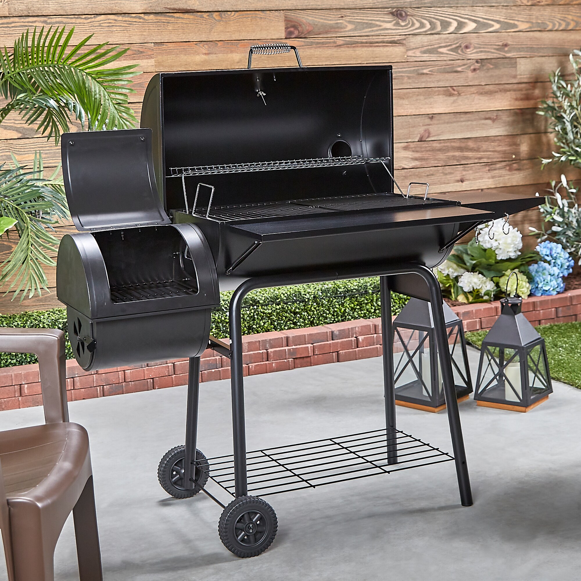 Royal Gourmet 26.8-in W Black Barrel Charcoal Grill in the Charcoal ...