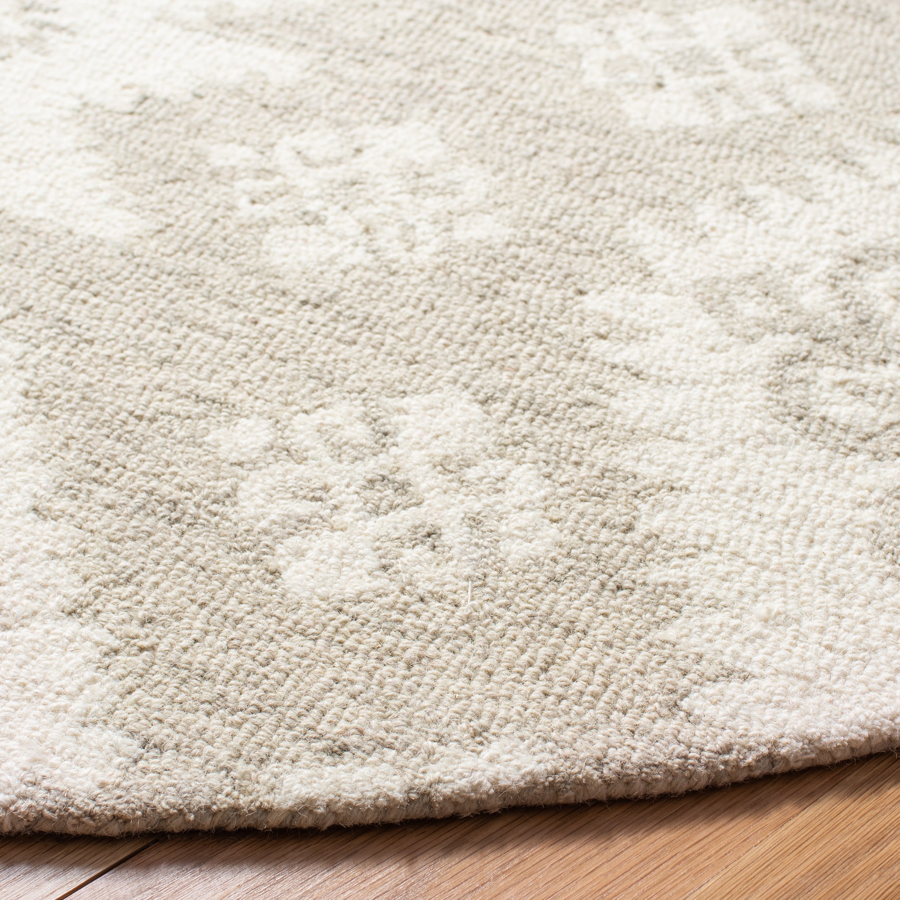Safavieh MLP952A-5R rugs - View #3