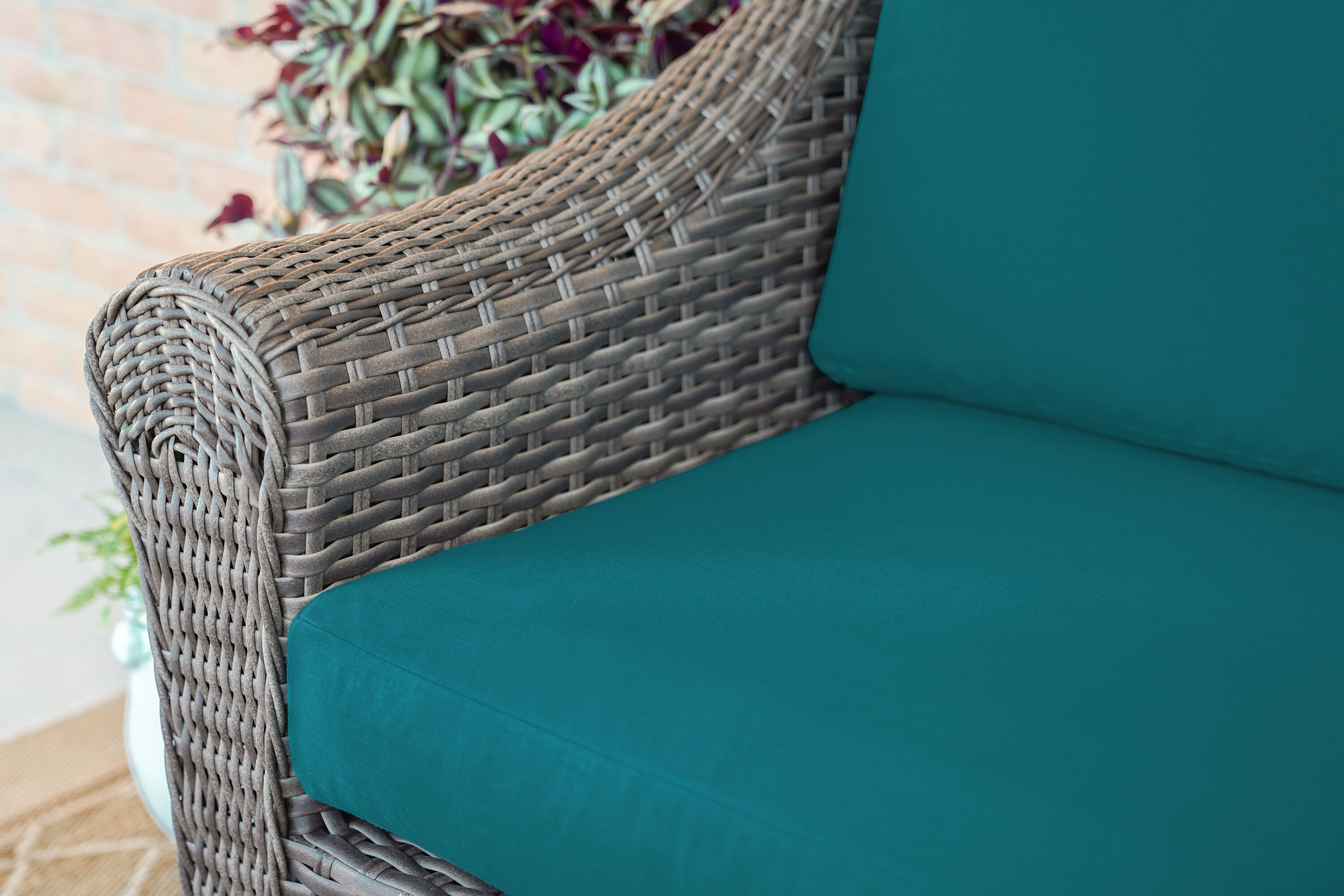 Leisure Made 515562-PEA Patio-Sofas-Daybeds - View #4