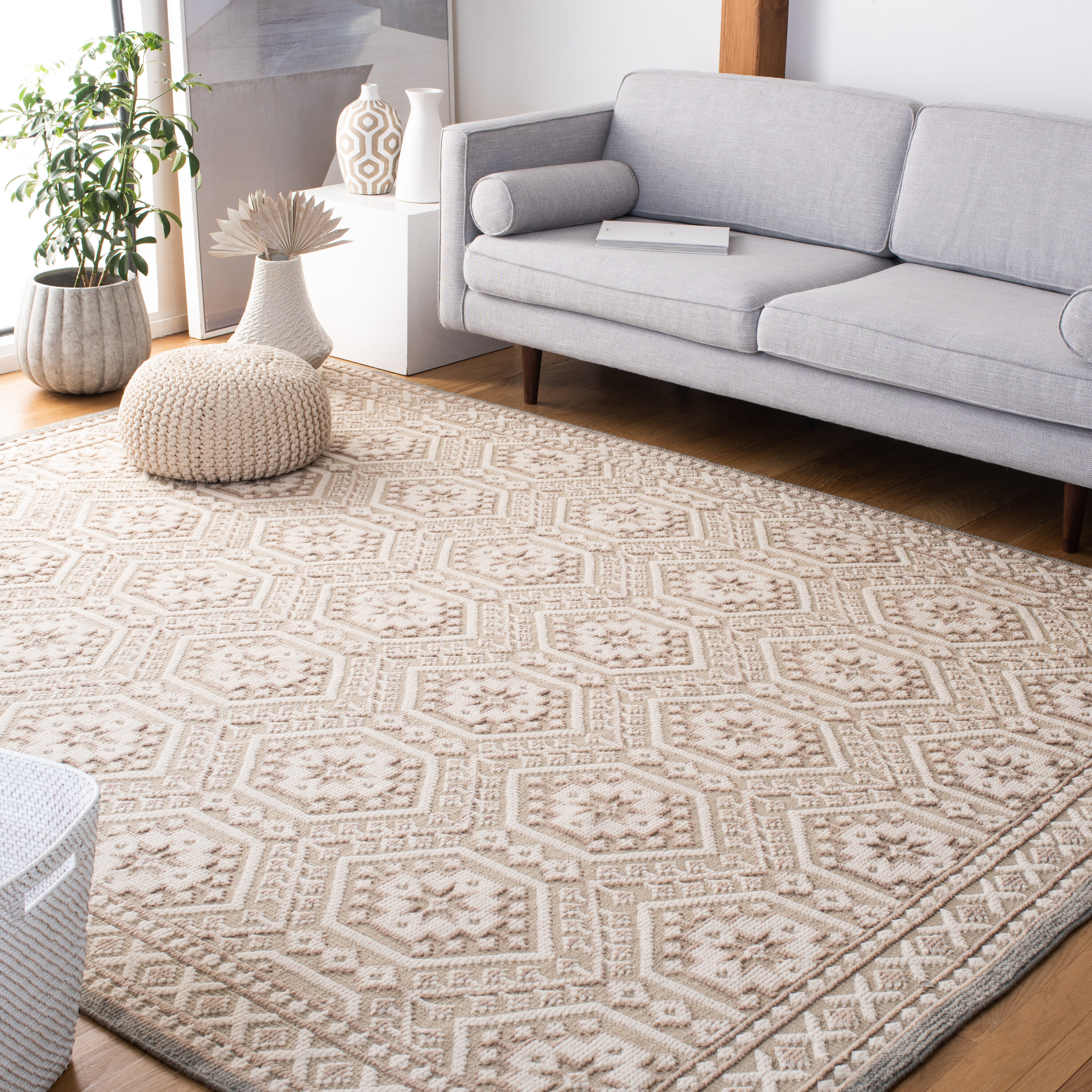  Paseo 426 Beige Traditional 9ft x 12ft Rectangle Rug