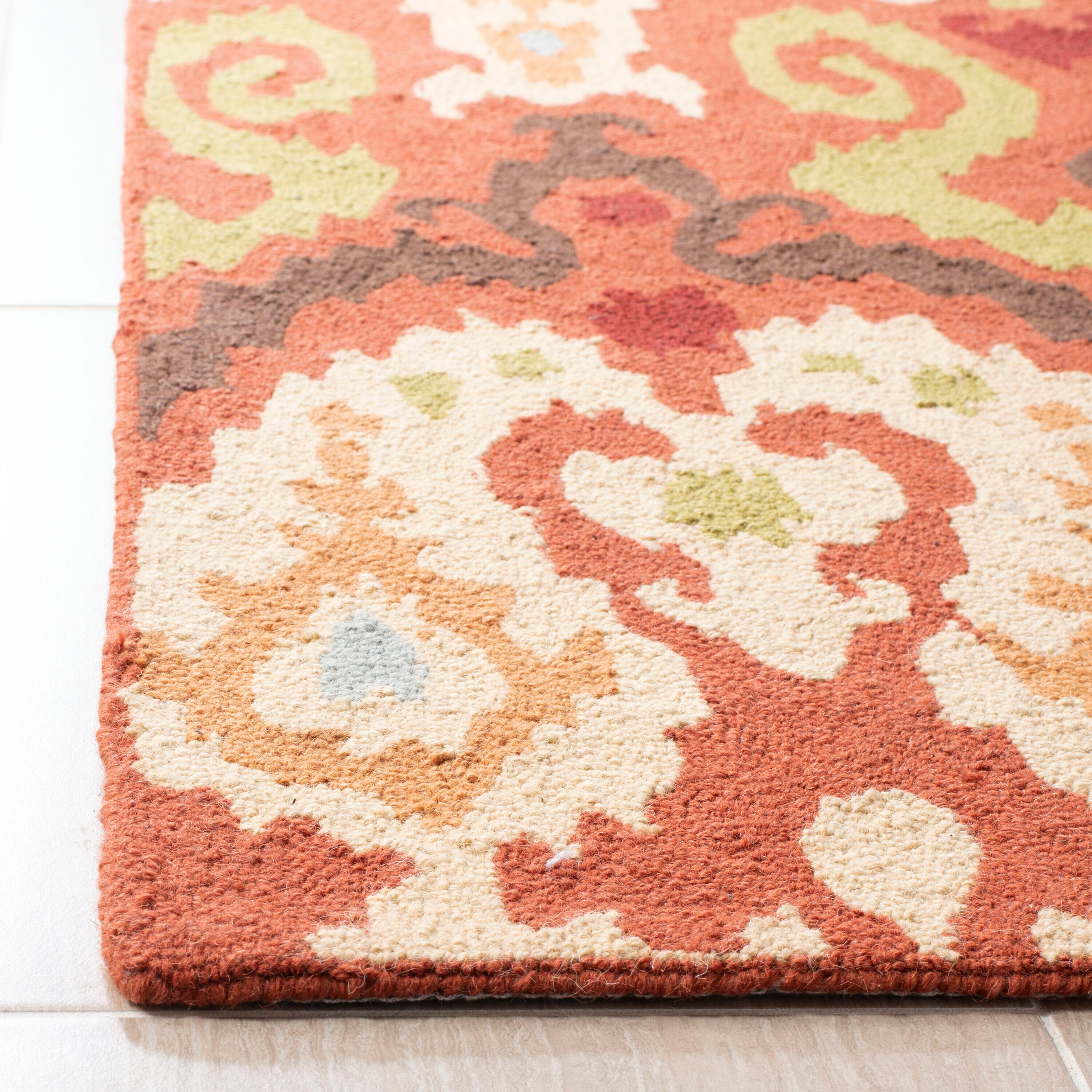 Safavieh HK382B-5 rugs - View #3