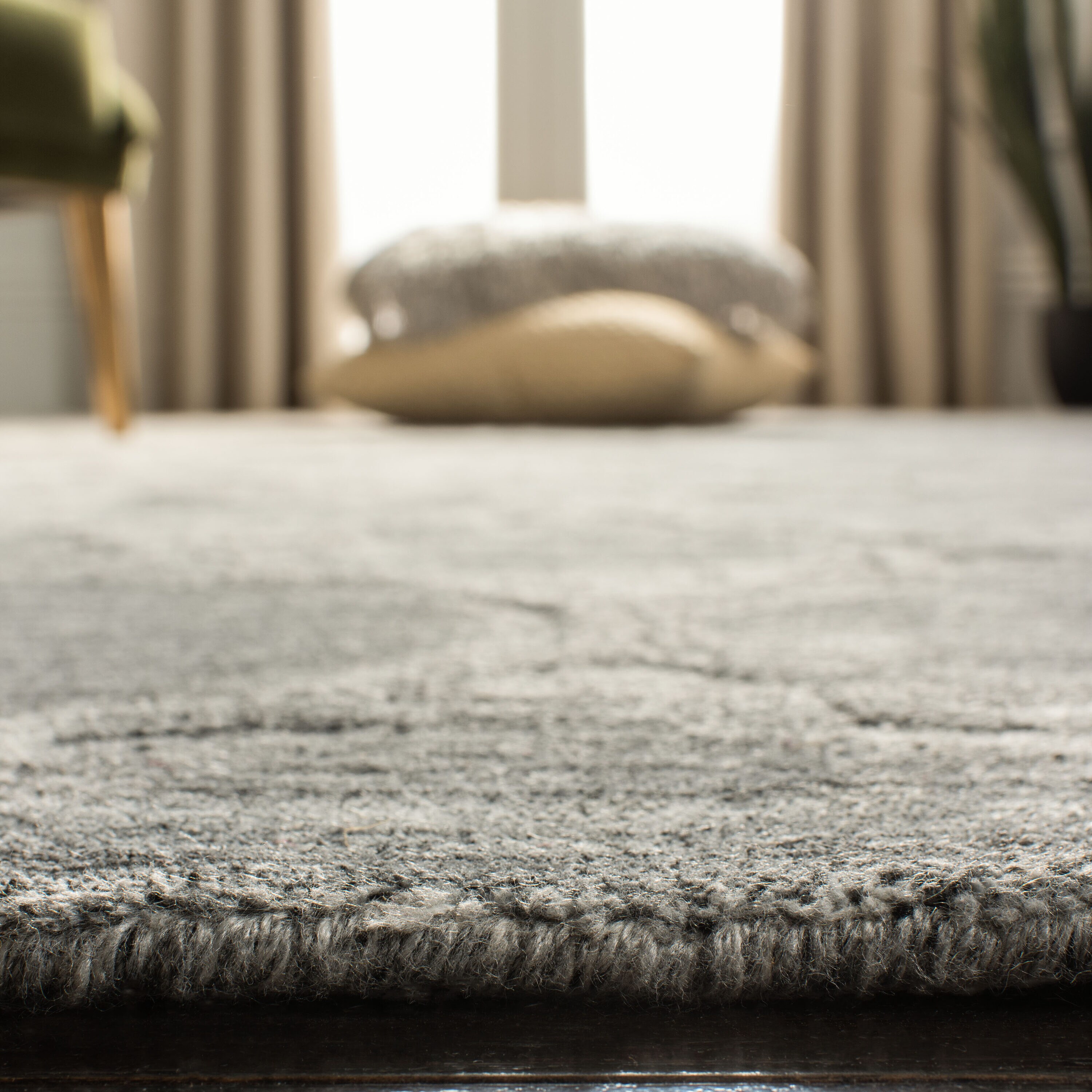 Safavieh ELM674B-6 rugs - View #4