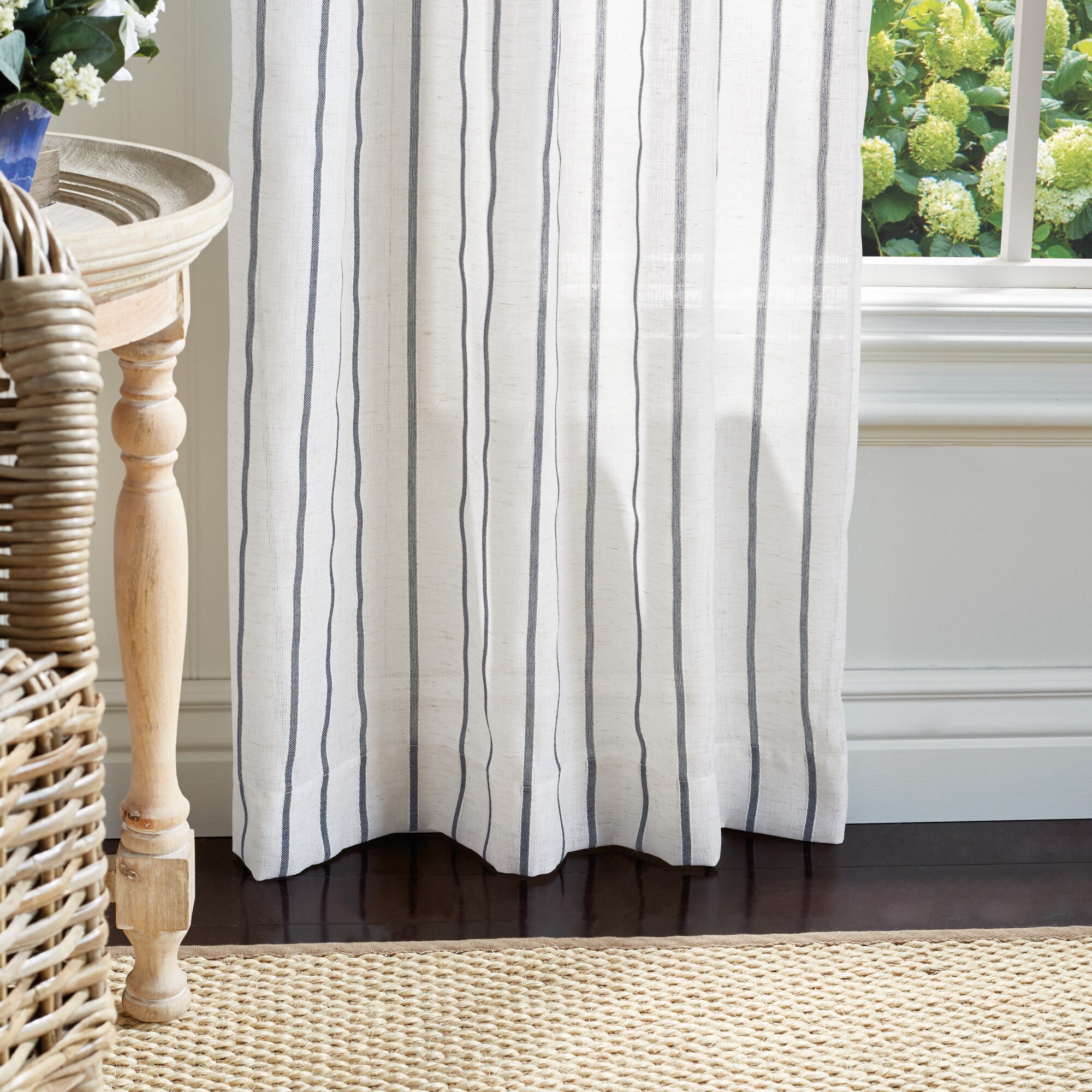 Martha Stewart 1Y20180GGY curtains - View #3