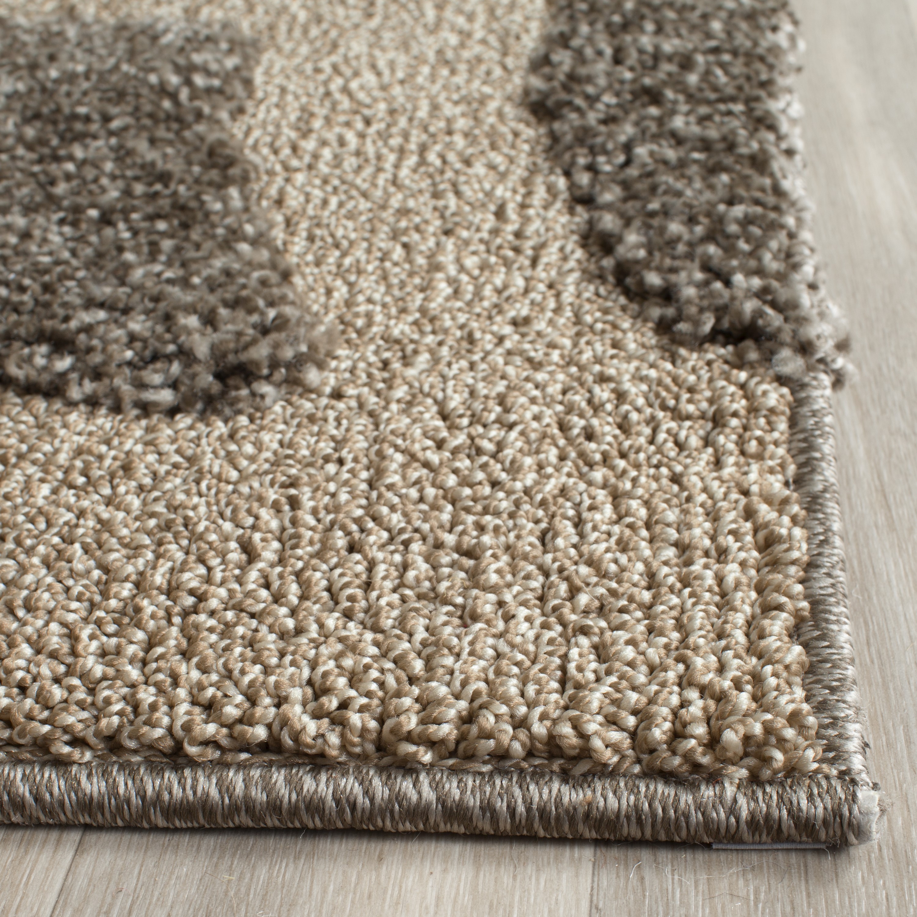 Safavieh Florida Votive Shag 2 x 9 Dark Brown/Smoke Indoor Floral/Botanical Farmhouse/Cottage Runner