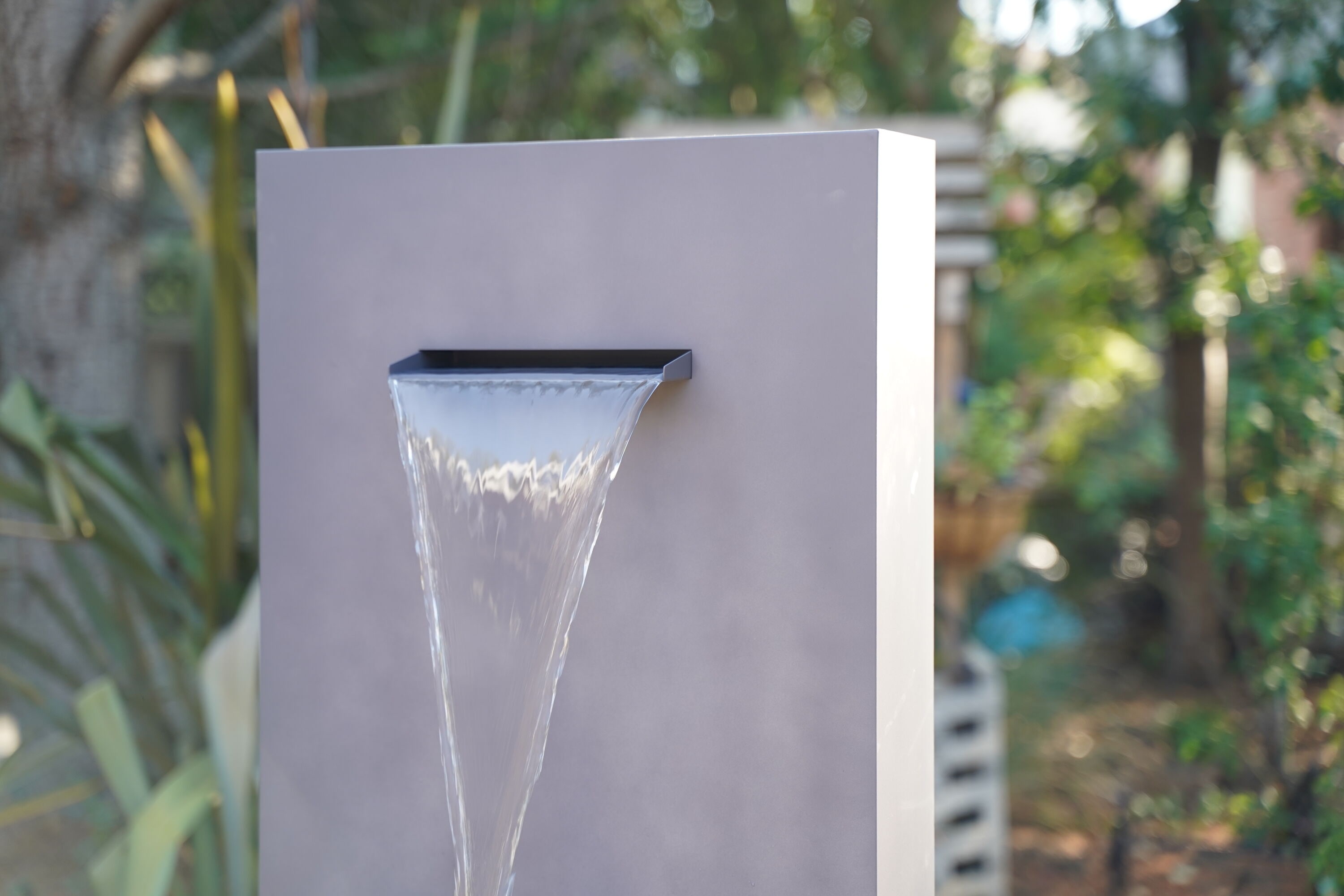 Bond Y95845 fountains - View #5