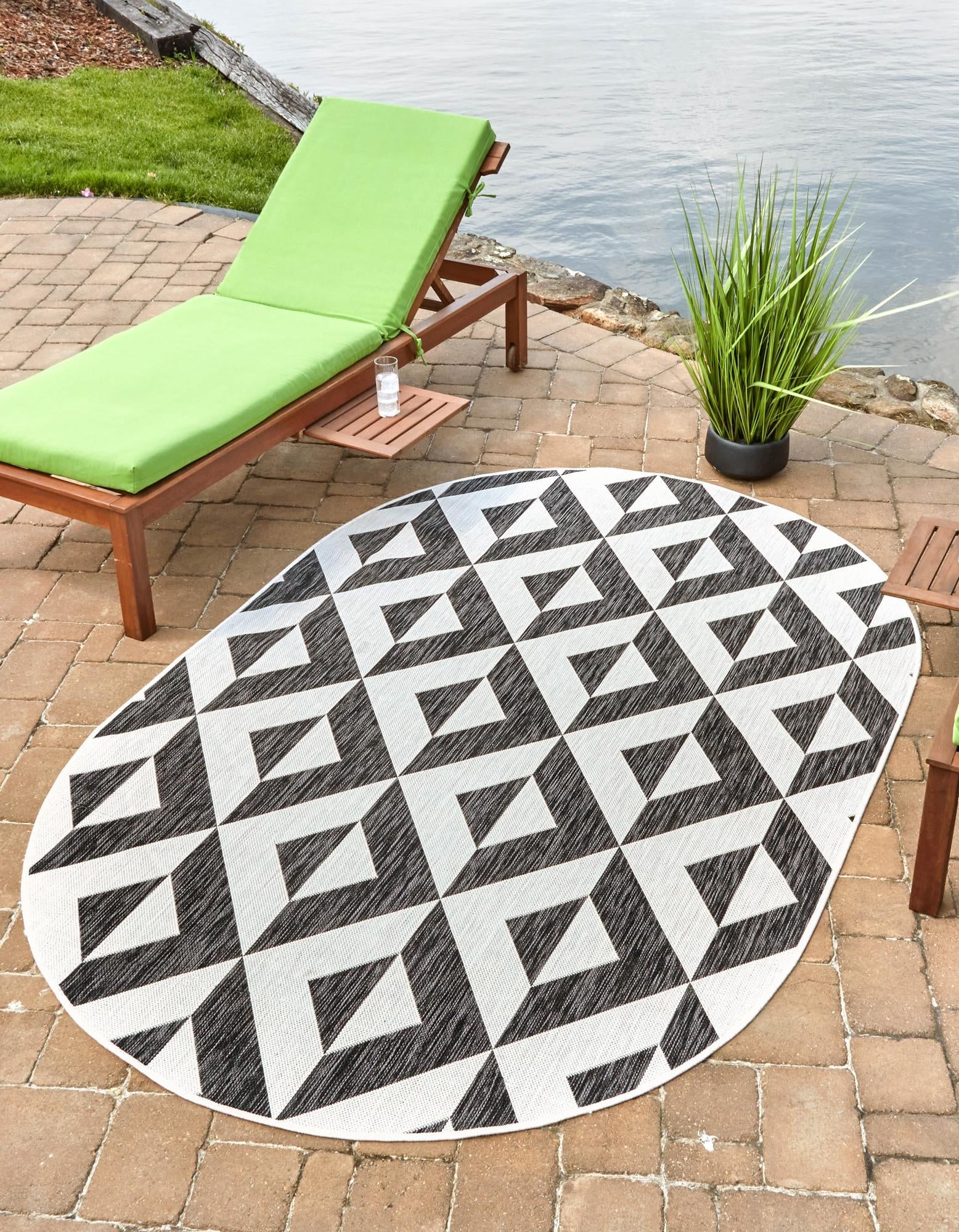 Unique Loom 3152490 Jill Zarin Outdoor 8 x 10 (ft) Loomed Polypropylene Charcoal Gray Oval Indoor/Outdoor Geometric Area rug