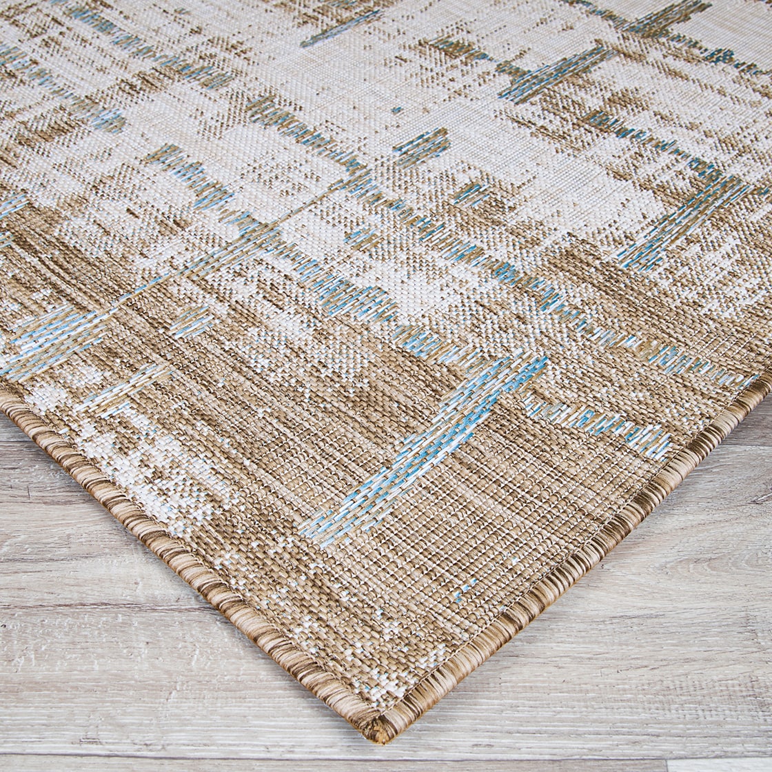 Charm Sand-Ivory 5' x 7' Reversible Synthetic Area Rug